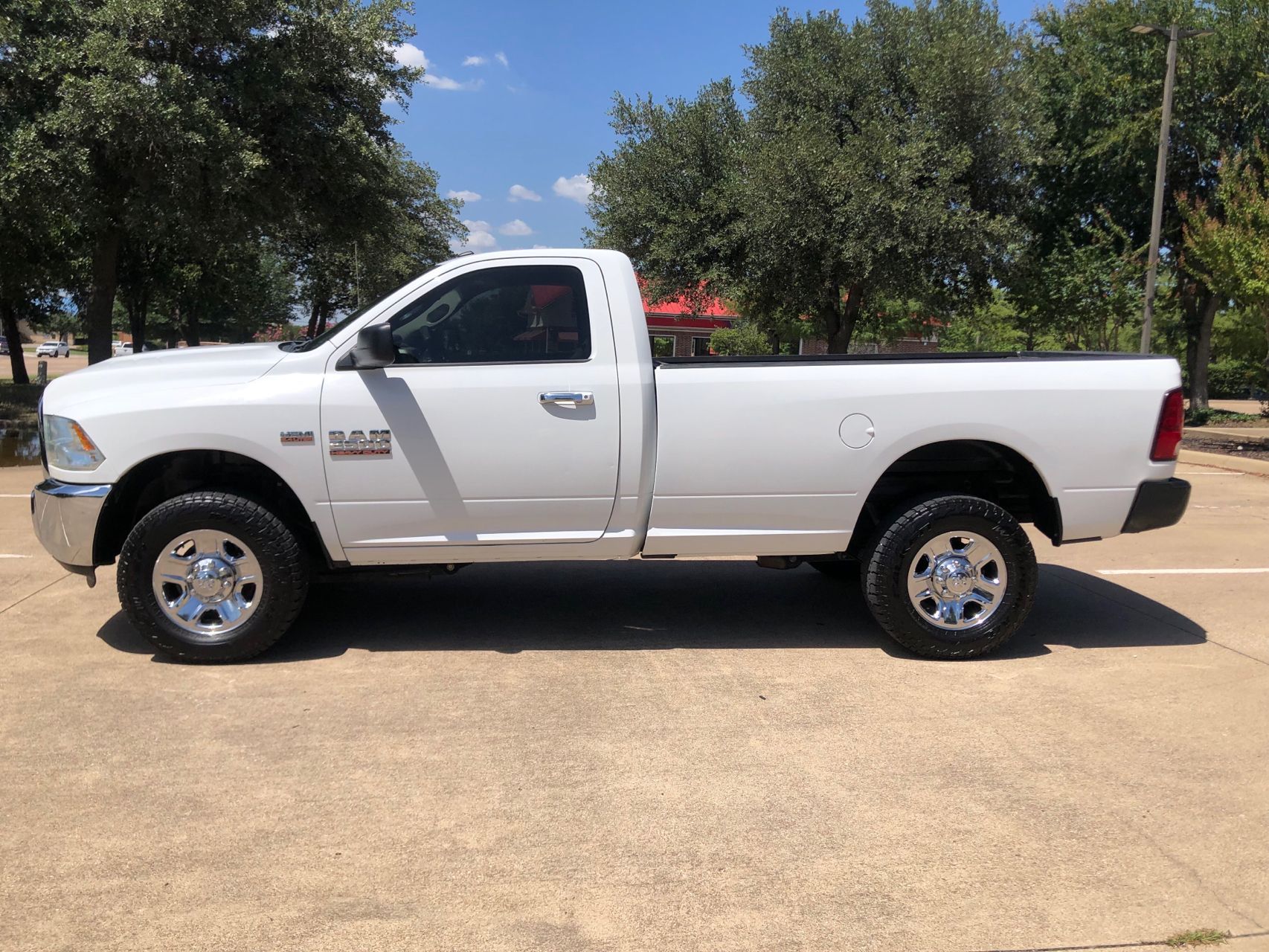 2016 Ram 2500 SLT photo 2