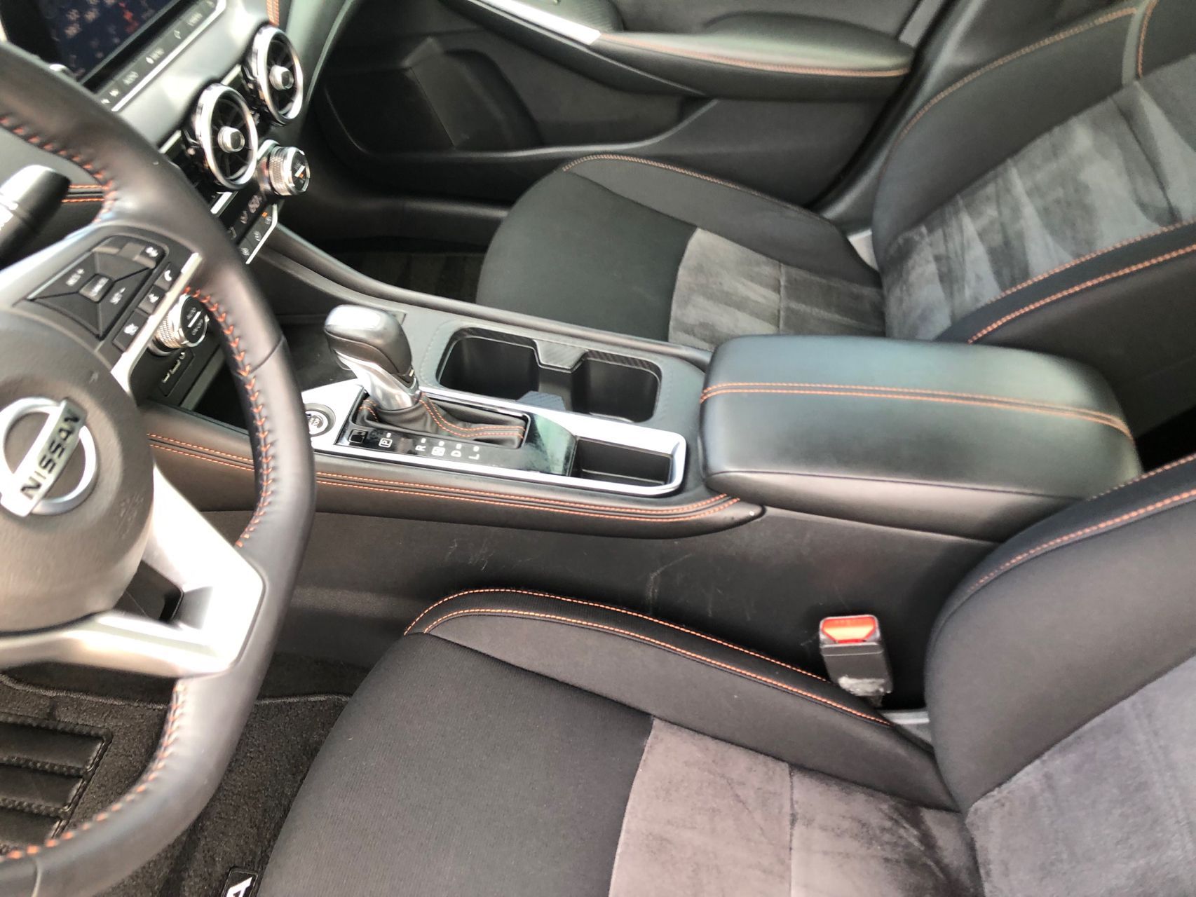 2021 Nissan Sentra SR photo 12