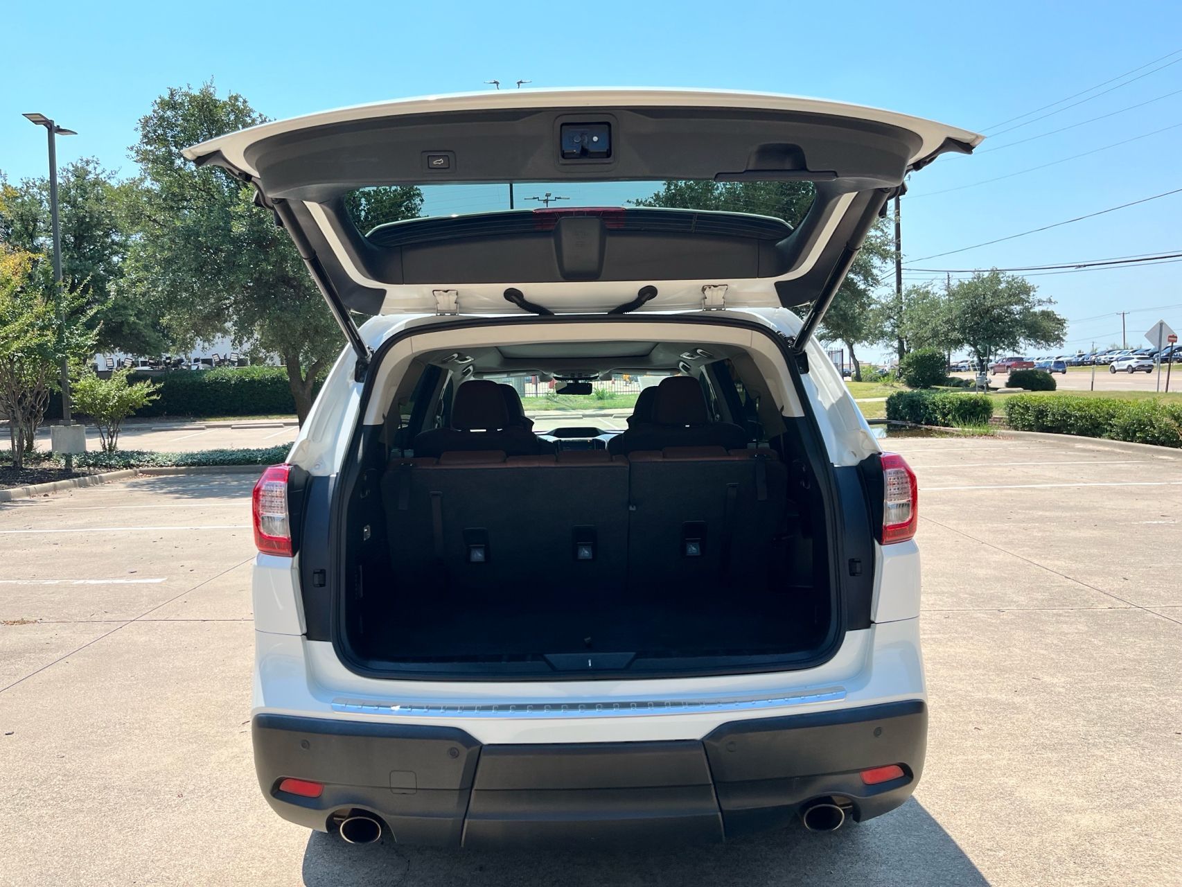 2021 Volkswagen Atlas SEL photo 35