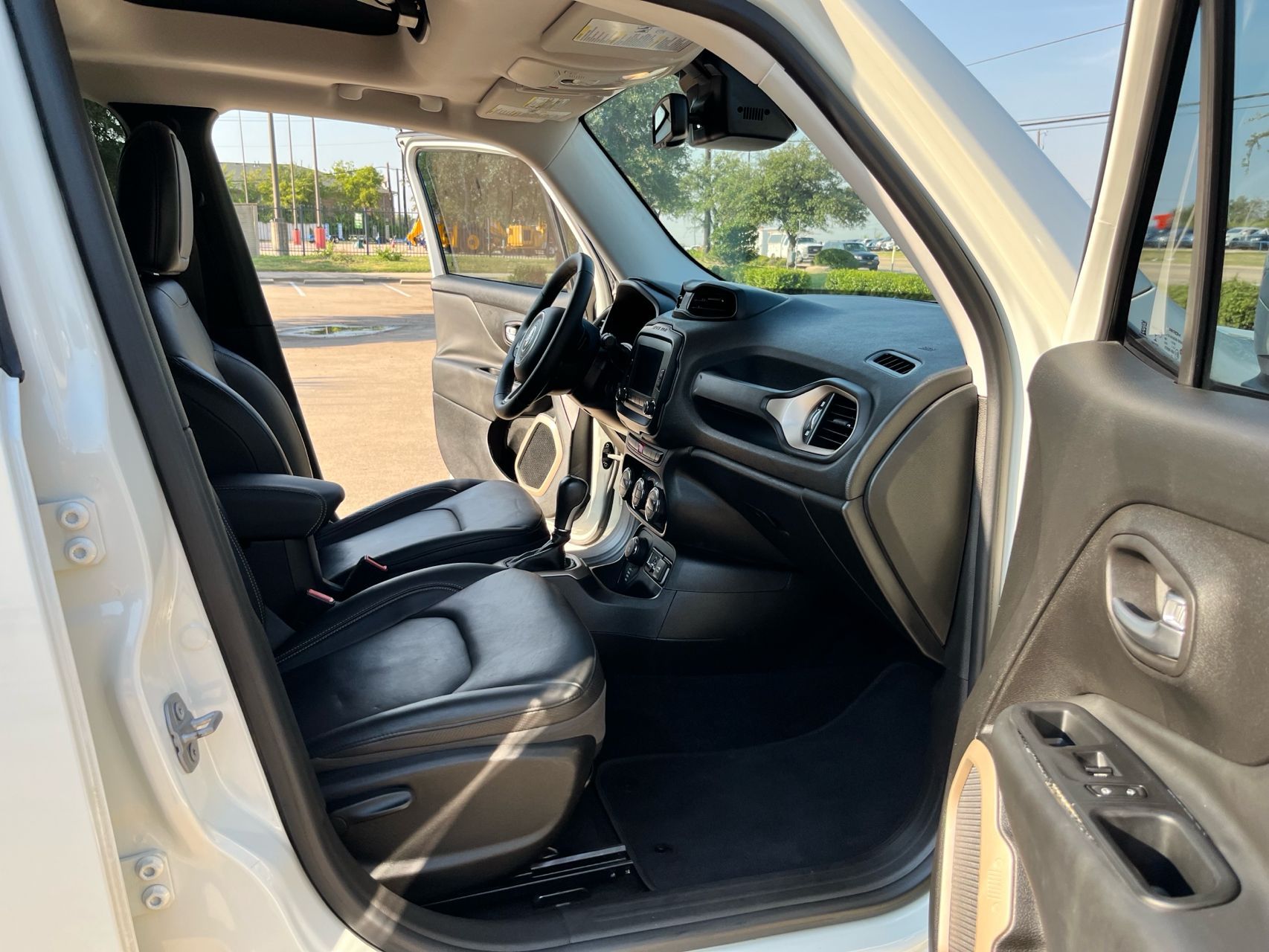 2018 Jeep Cherokee Latitude photo 62
