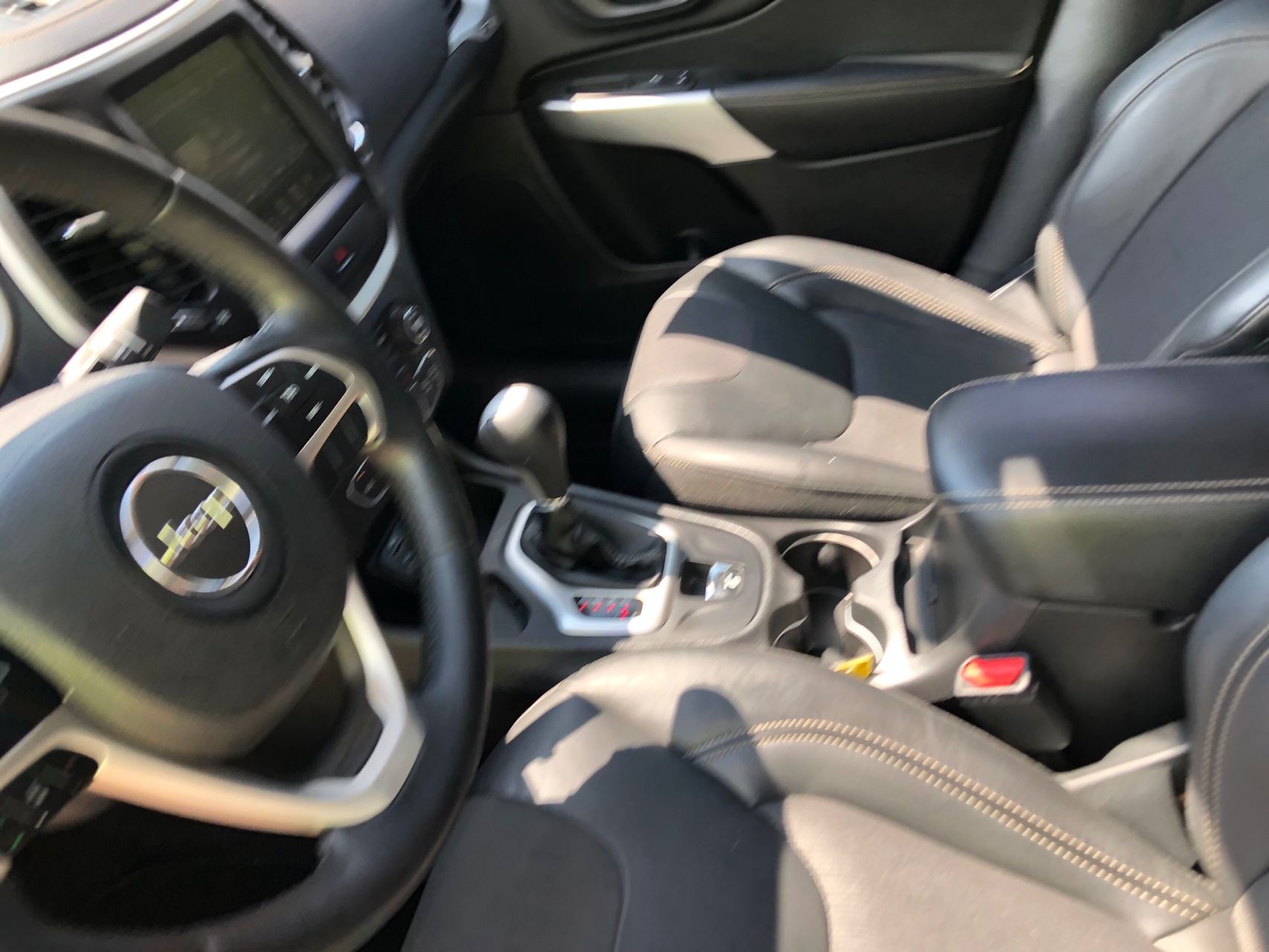 2018 Jeep Cherokee Latitude photo 14