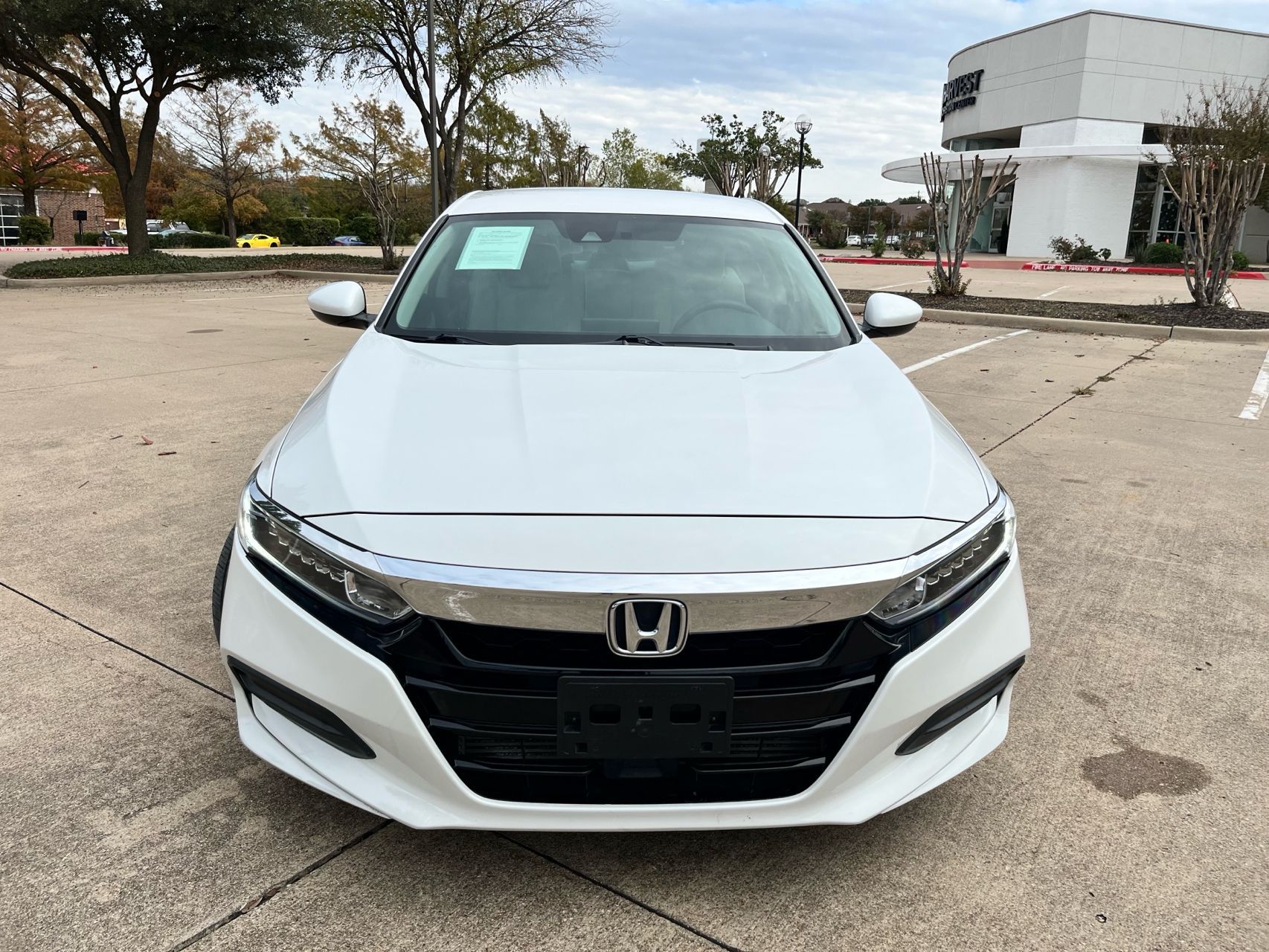 2018 Honda Accord LX photo 2