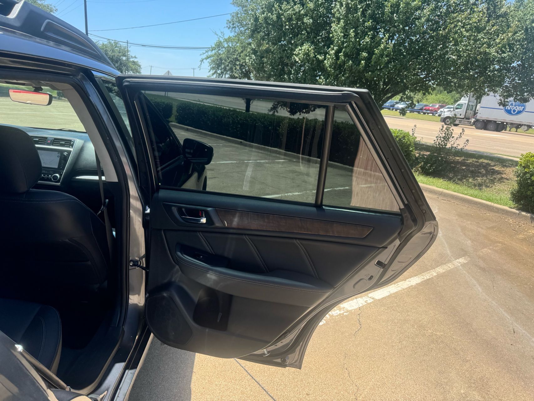 2018 Subaru Outback 2.5i Limited photo 17