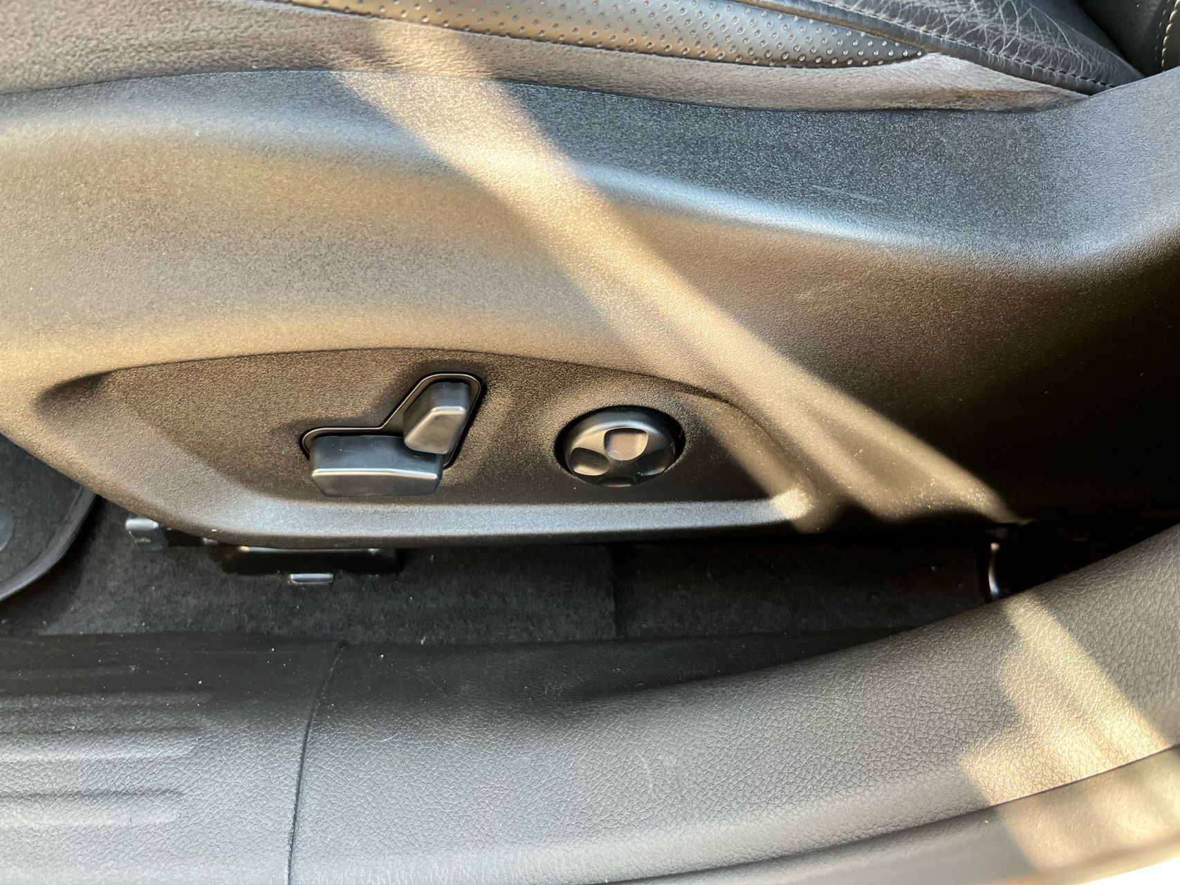 2018 Jeep Cherokee Latitude photo 59