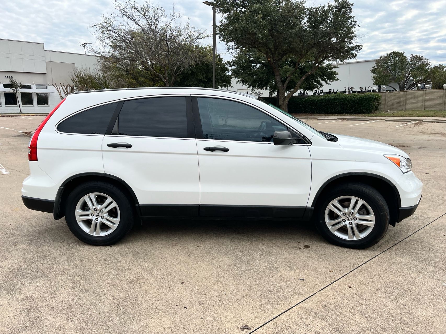 2010 Honda CR-V EX photo 4