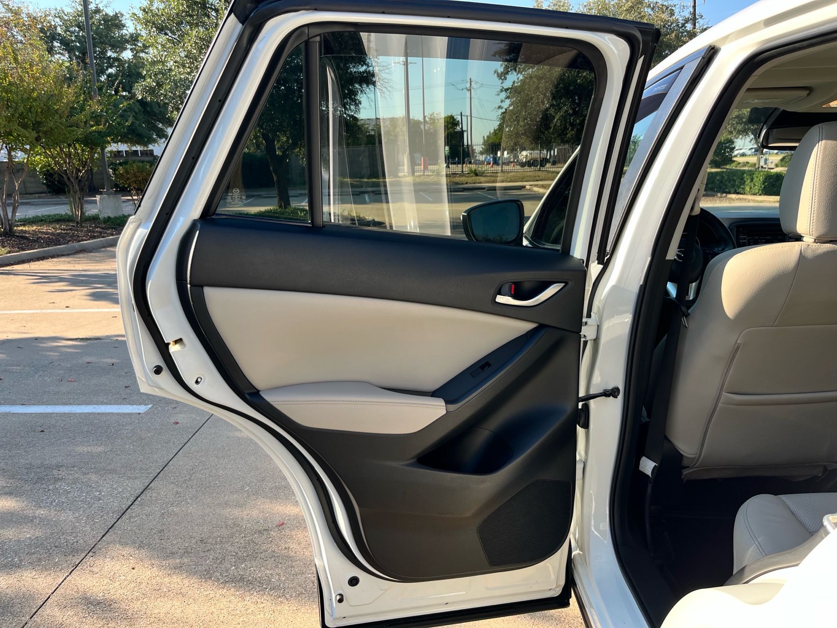 2015 Mazda CX-5 Grand Touring photo 21