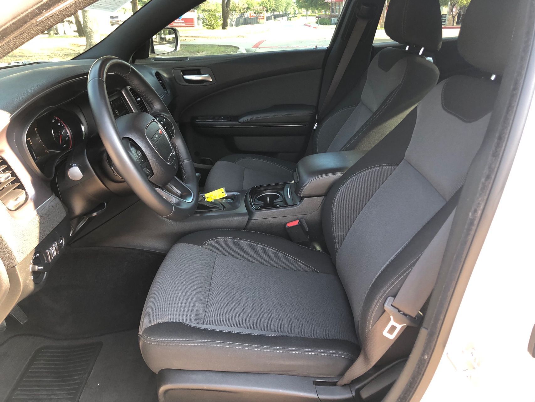 2018 Dodge Charger SXT photo 12