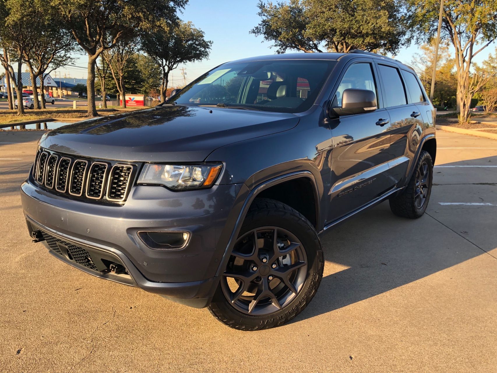 2021 Jeep Grand Cherokee 80th Edition's photo