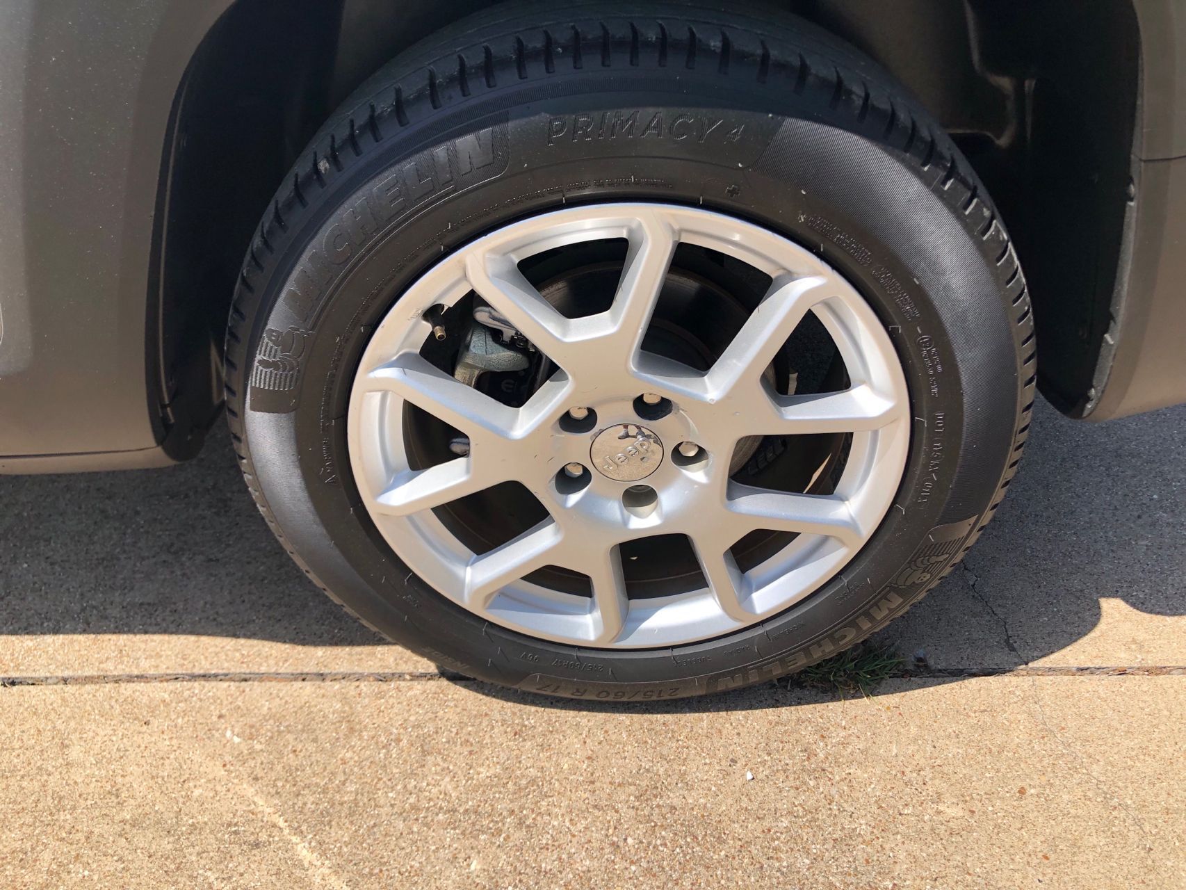 2021 Jeep Renegade Latitude photo 6