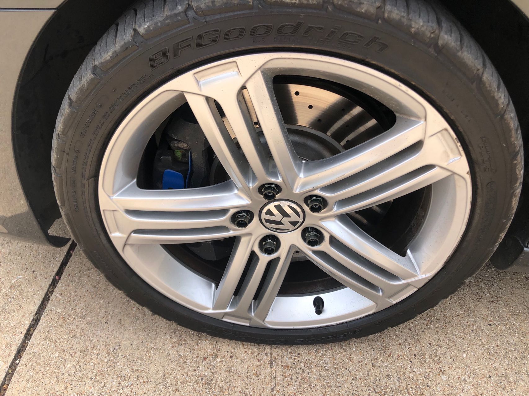 2024 Volkswagen Jetta SE photo 50
