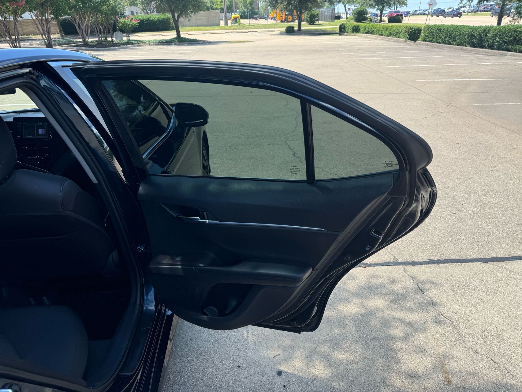 2021 Toyota Camry LE photo 16