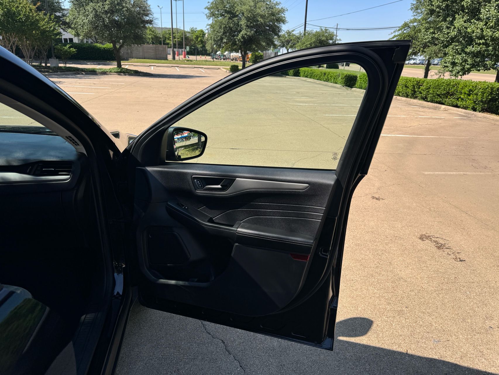 2017 Ford Escape S photo 41