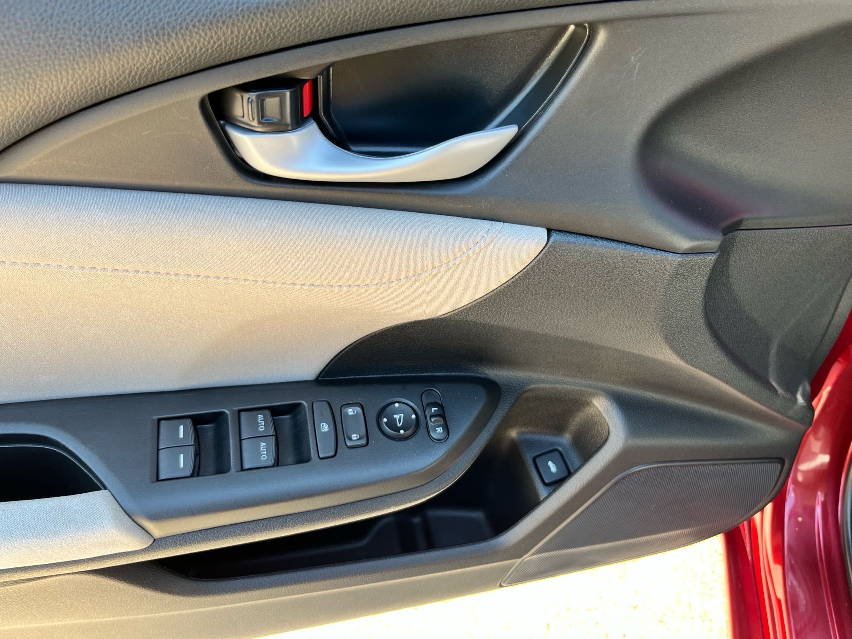 2021 Honda Insight EX photo 9