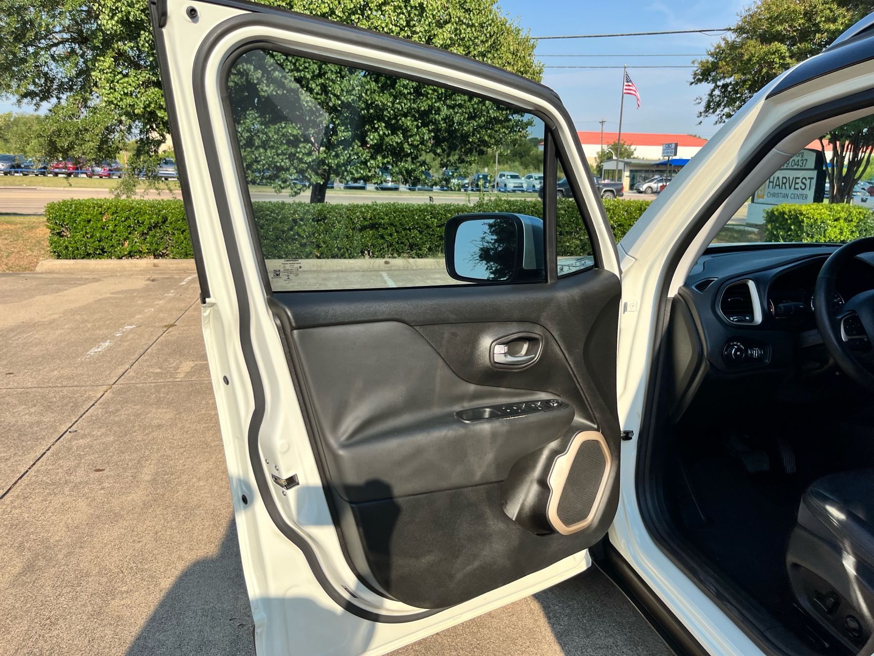 2018 Jeep Cherokee Latitude photo 56