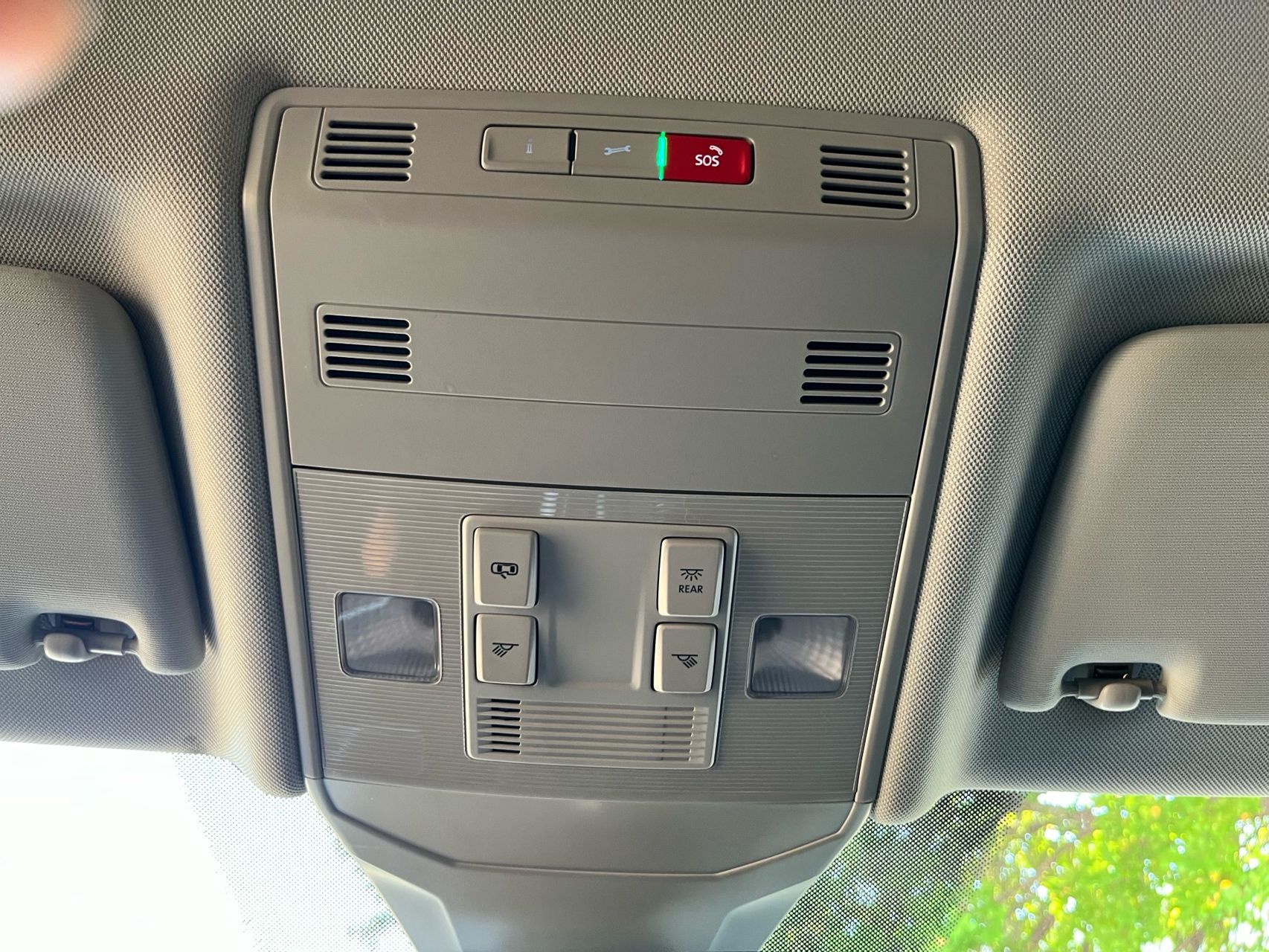 2024 Volkswagen Jetta SE photo 20