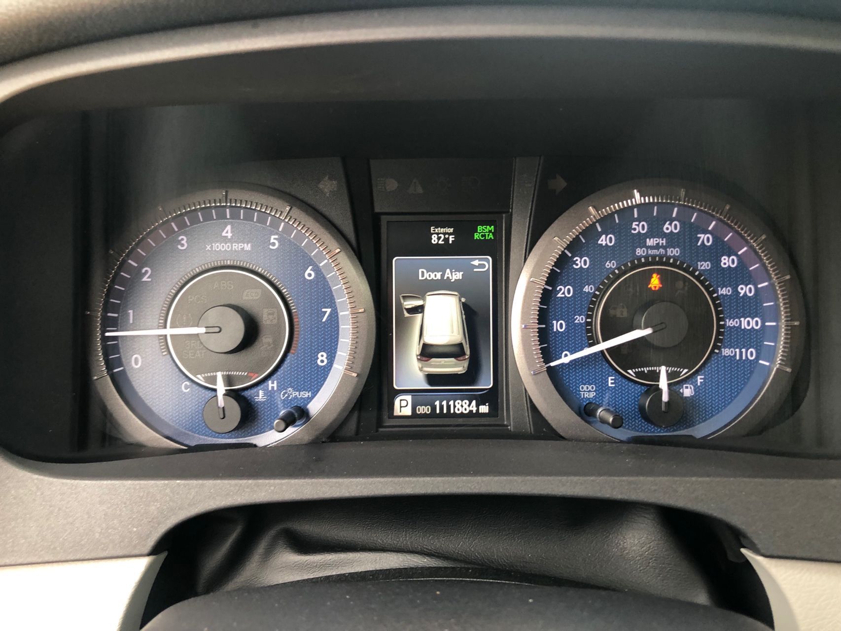 2018 Toyota Sienna XLE Limited Premium photo 27