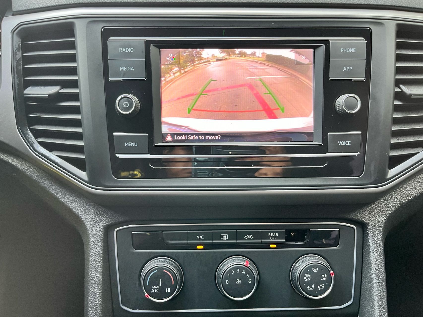 2020 Volkswagen Atlas S photo 22