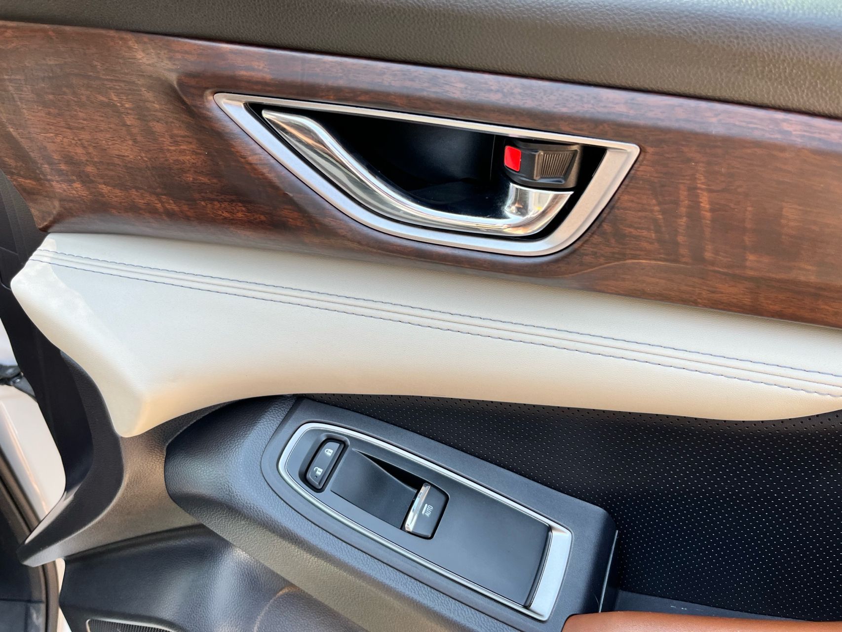 2021 Volkswagen Atlas SEL photo 45