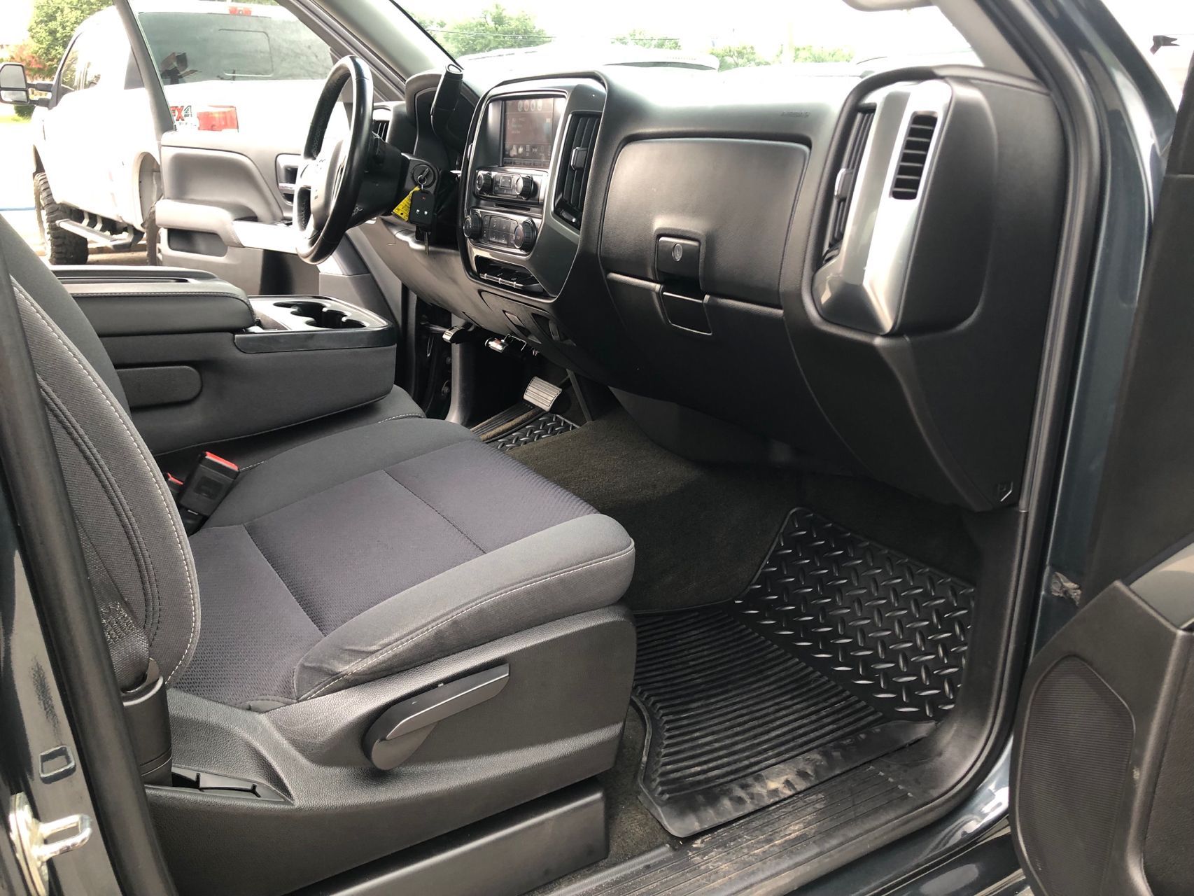 2012 Chevrolet Silverado 1500 LT photo 35