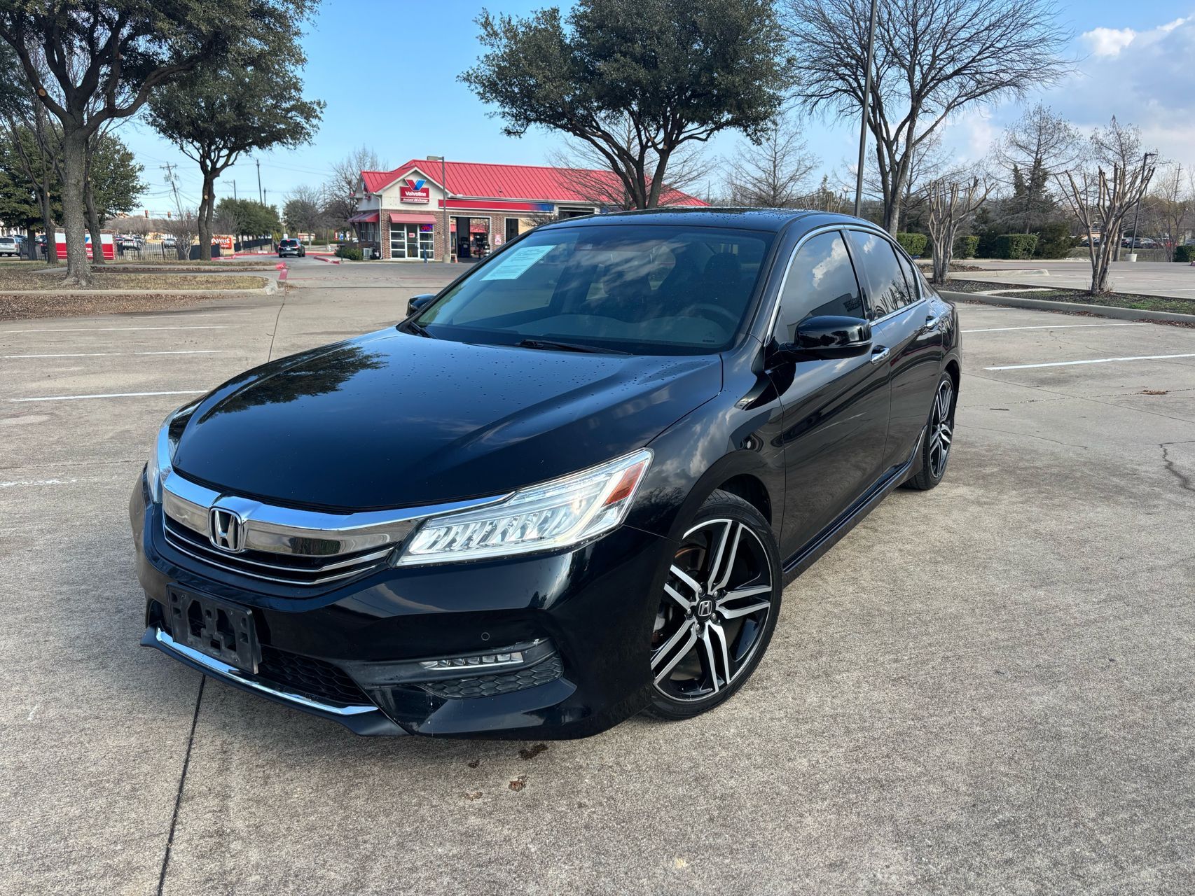 2016 Honda Accord Touring's photo