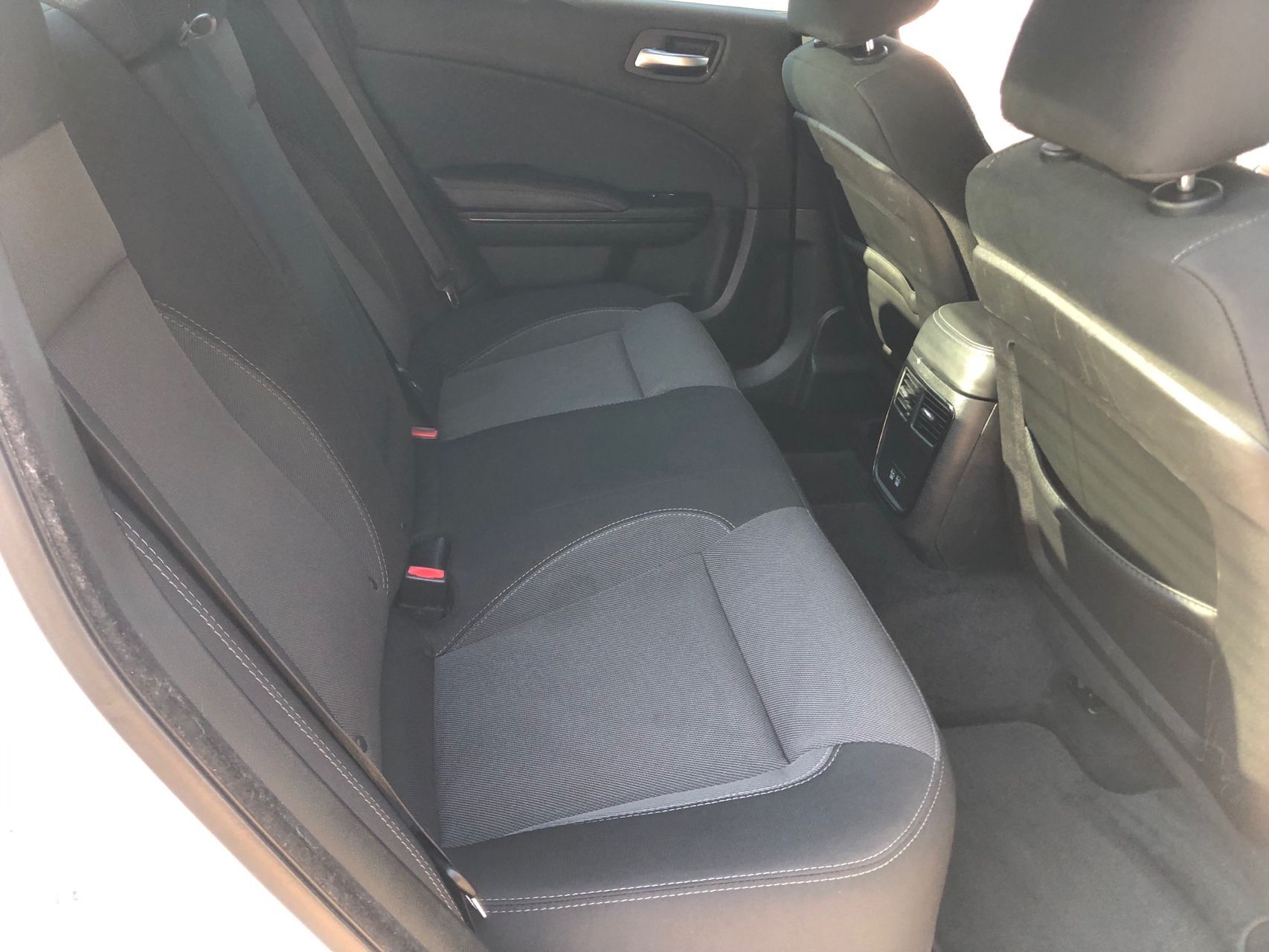 2018 Dodge Charger SXT photo 17