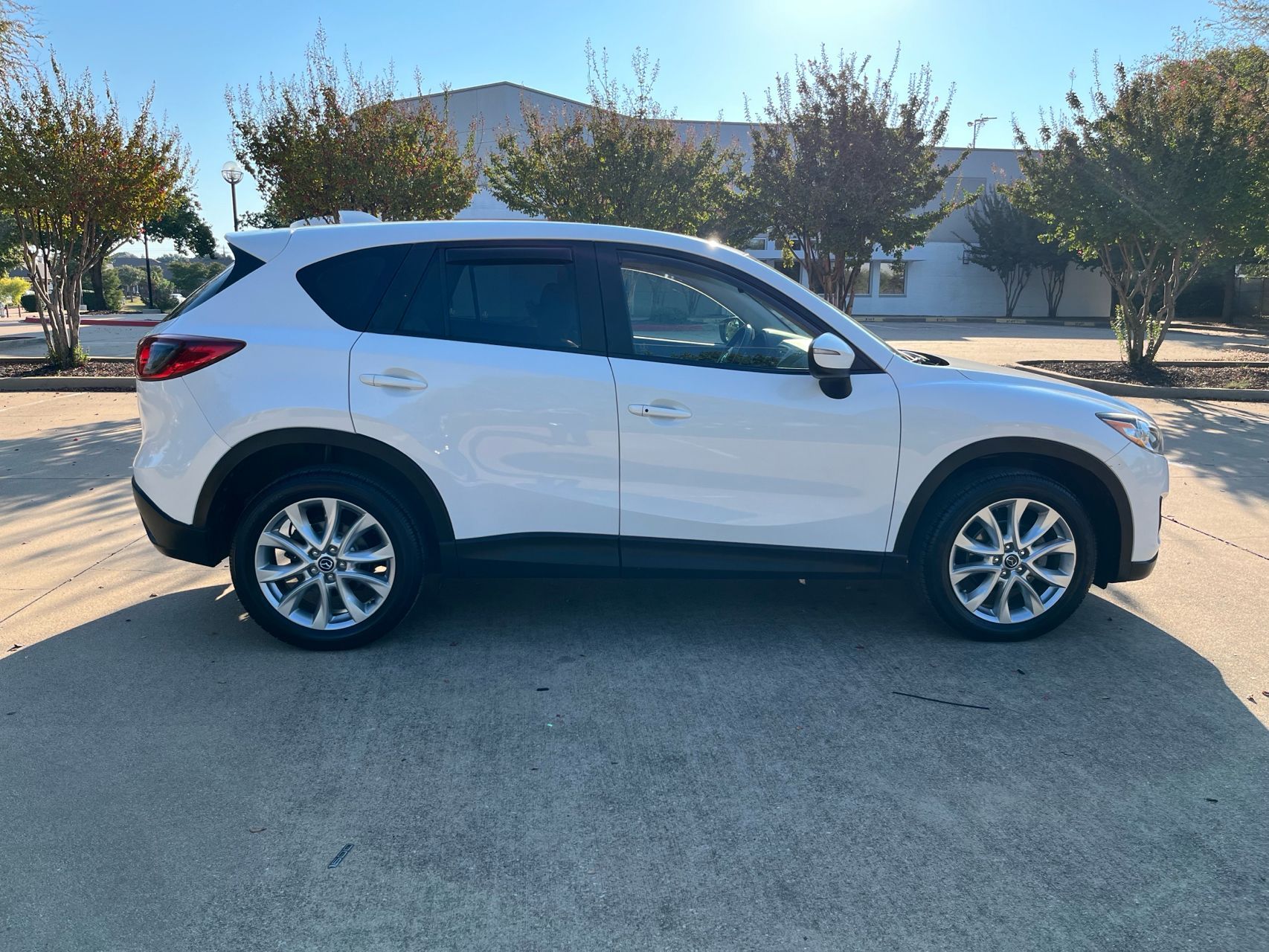 2015 Mazda CX-5 Grand Touring photo 4