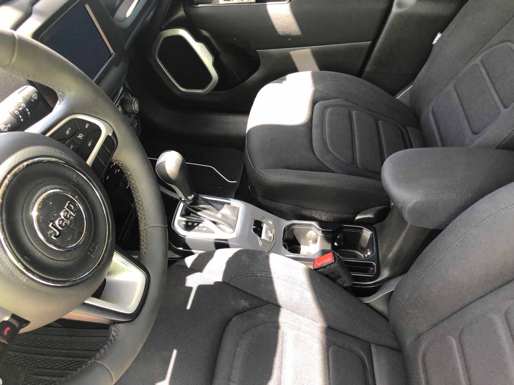 2021 Jeep Renegade Latitude photo 10