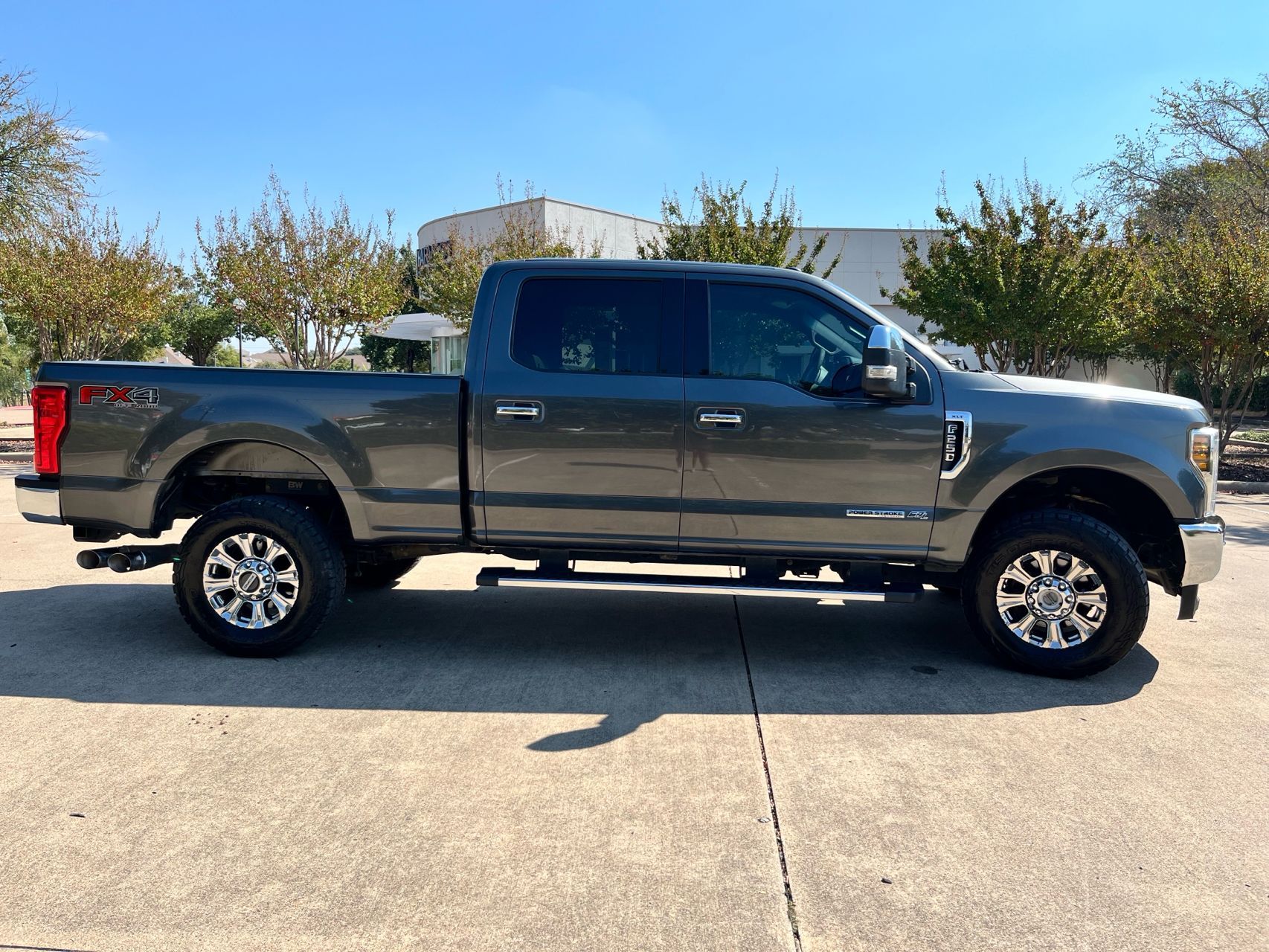 2018 Ford F-250 XL photo 4