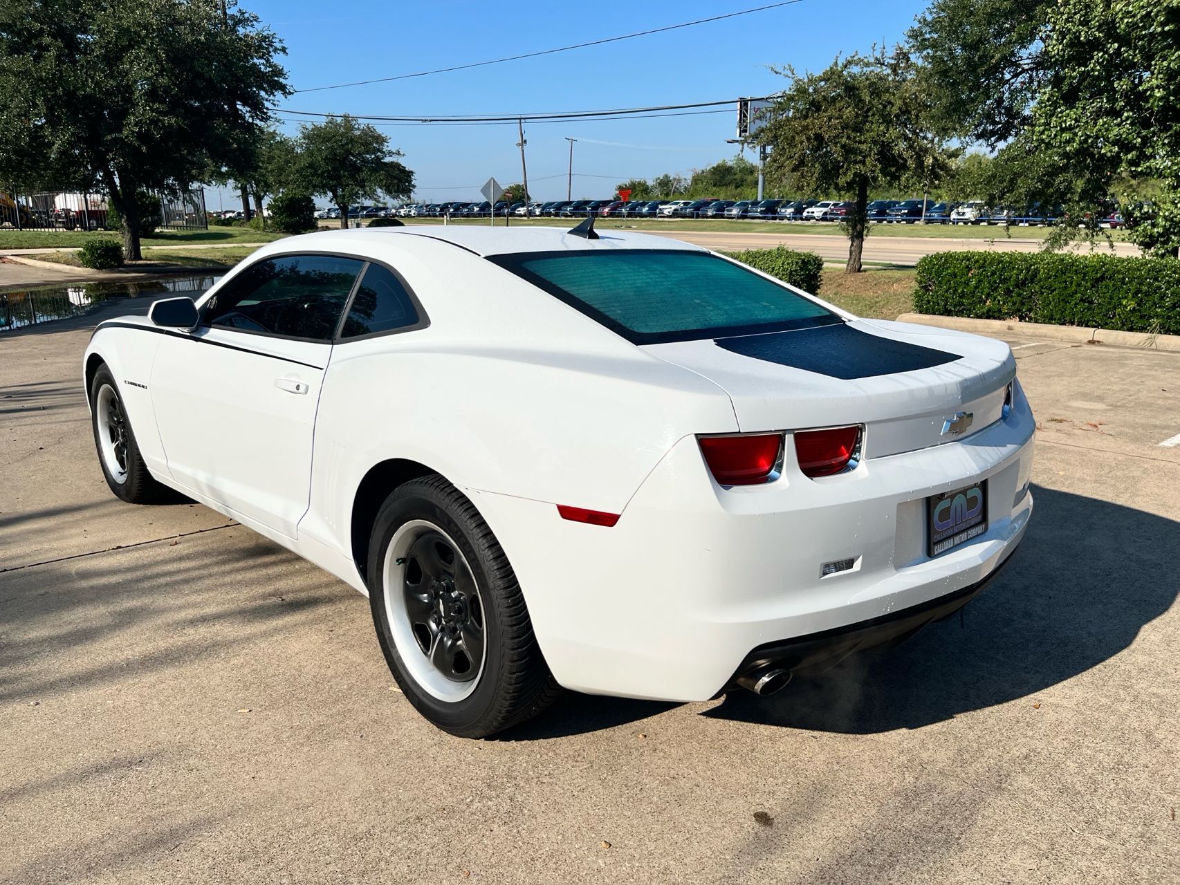 2011 Chevrolet Camaro LS photo 7