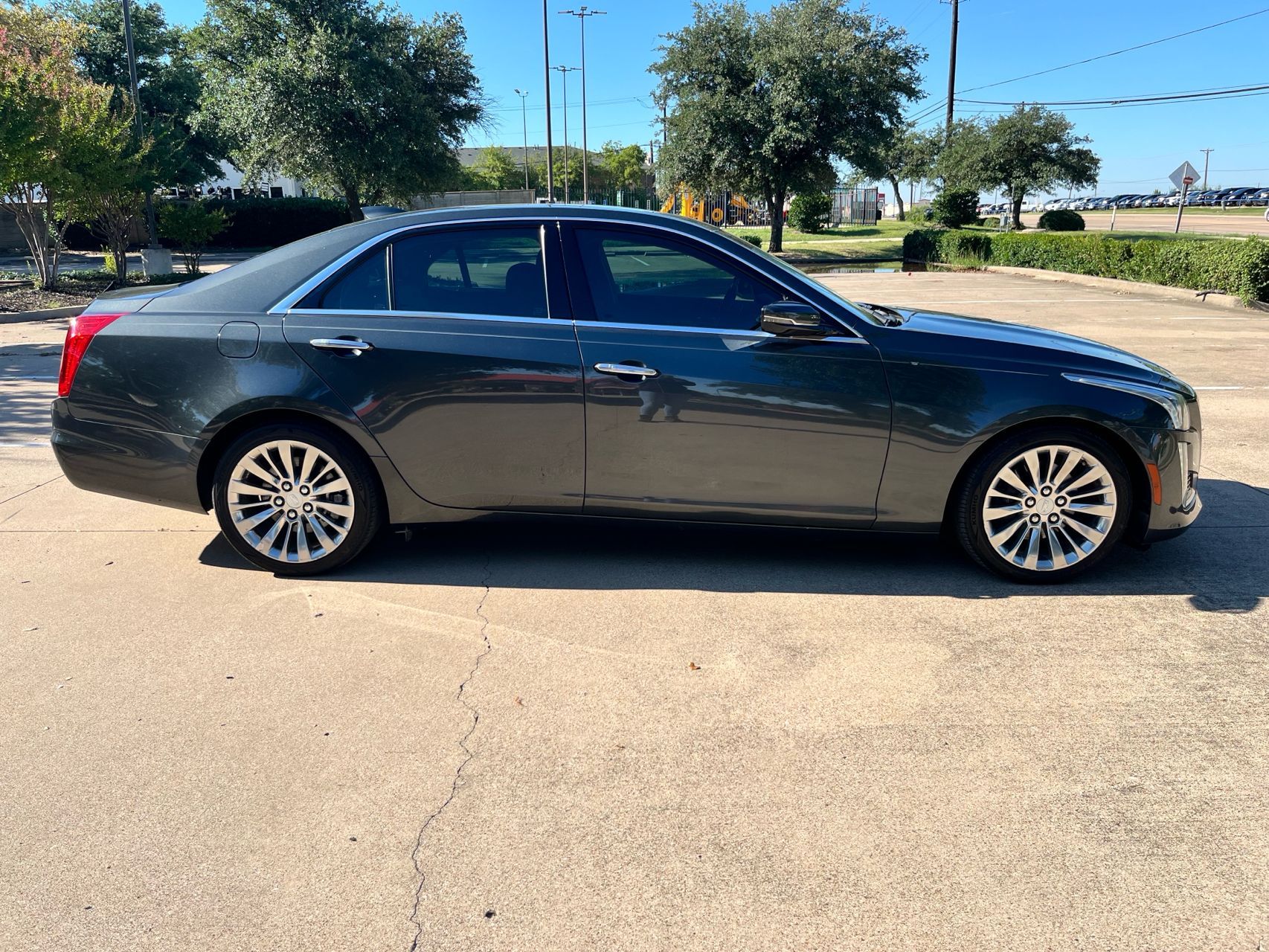 2015 Cadillac CTS Luxury photo 4