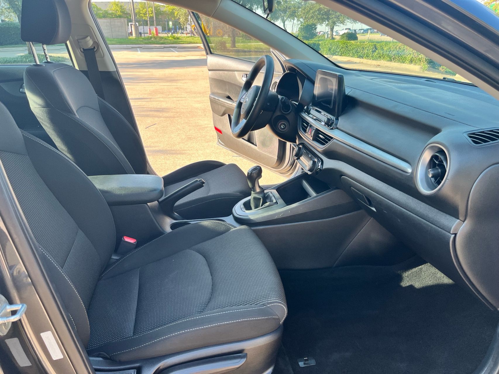 2019 Kia Forte FE LXS photo 16