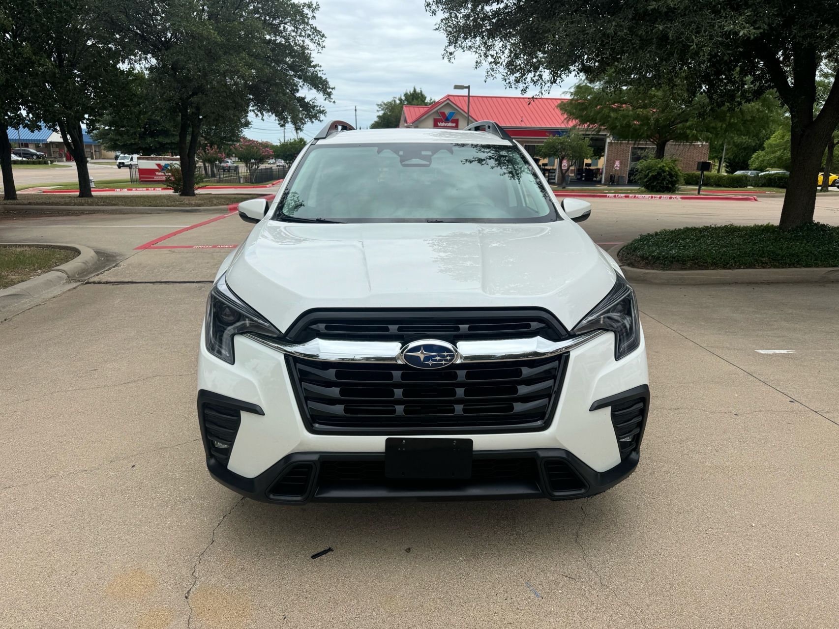 2023 Subaru Ascent Limited photo 3