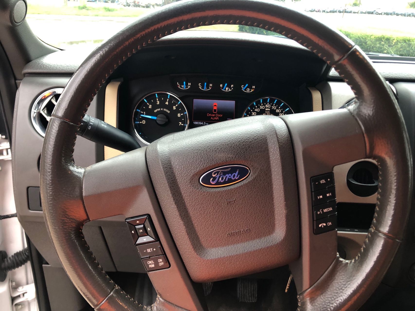 2013 Ford F-150 XL photo 26