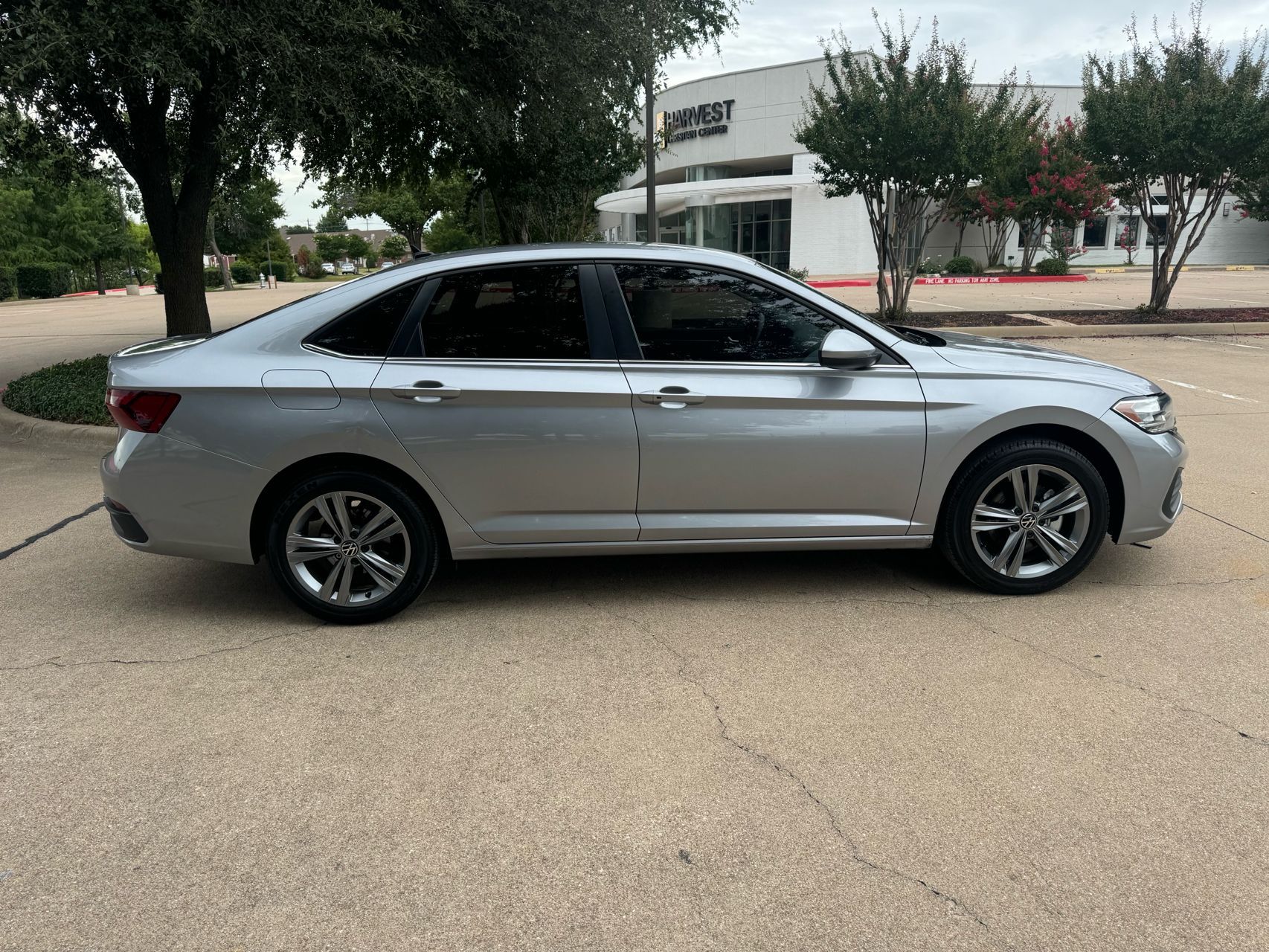 2024 Volkswagen Jetta SE photo 26
