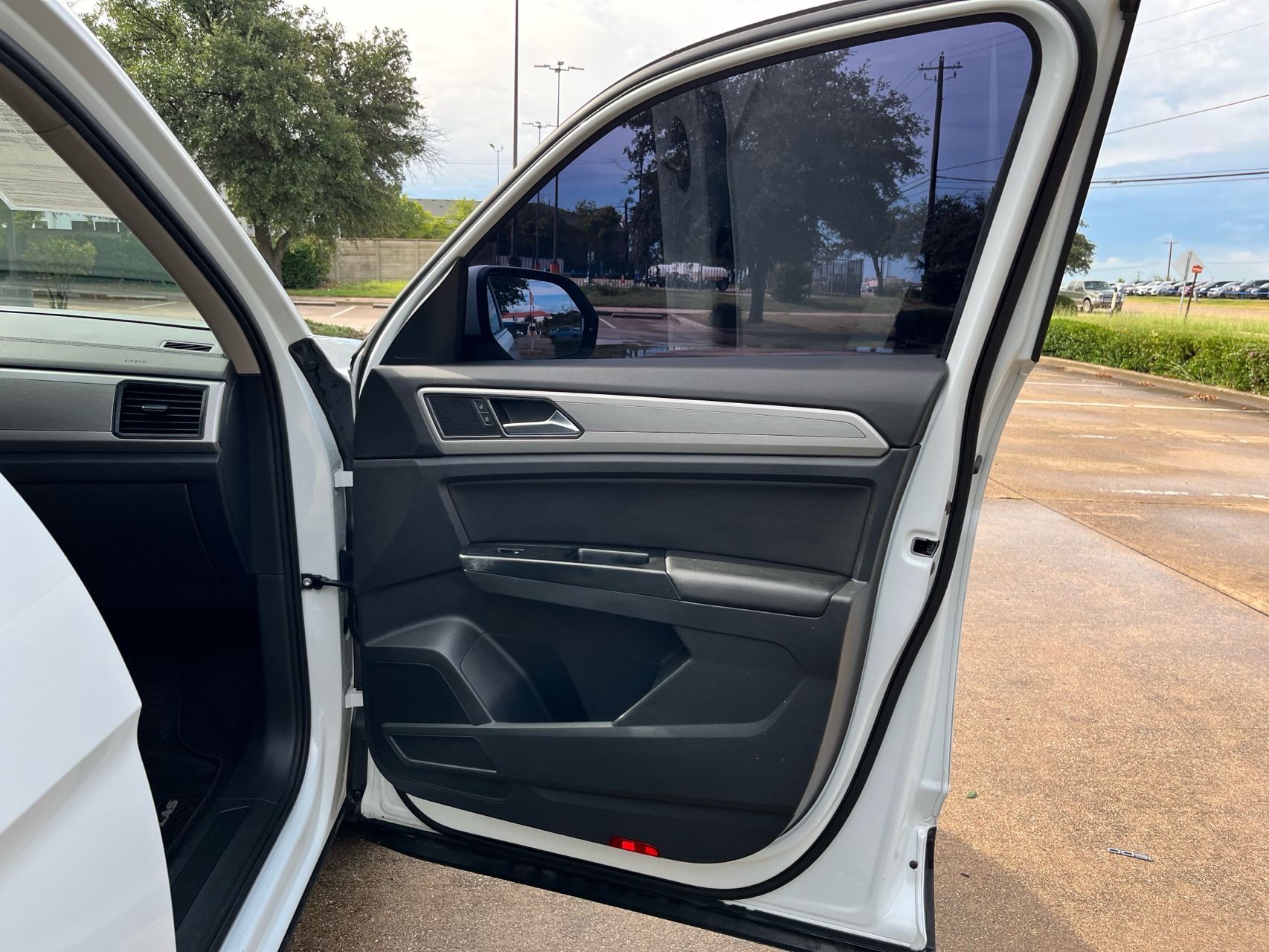 2020 Volkswagen Atlas S photo 9