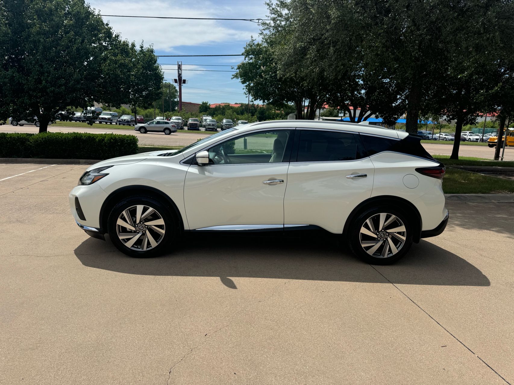 2023 Nissan Versa SV photo 31
