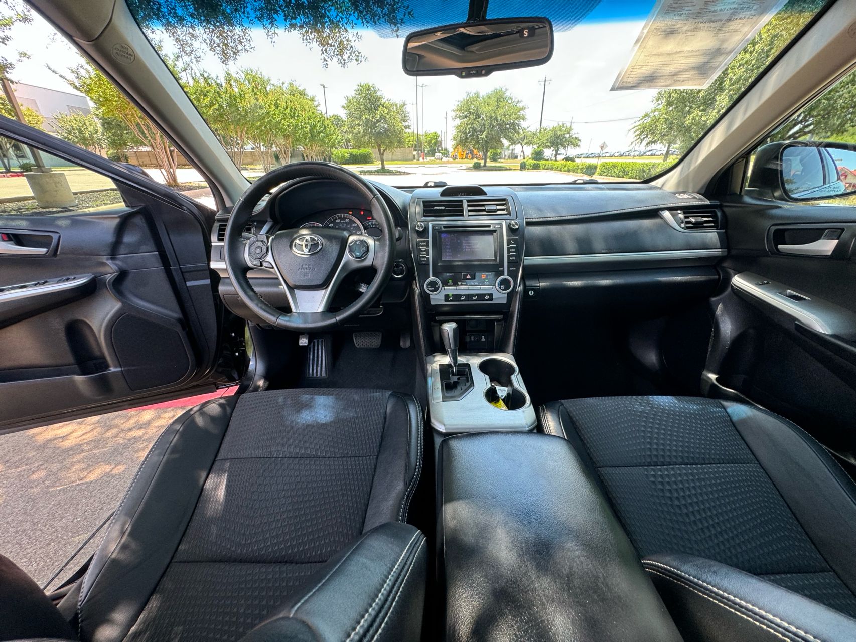 2017 Toyota Highlander LE Plus photo 46