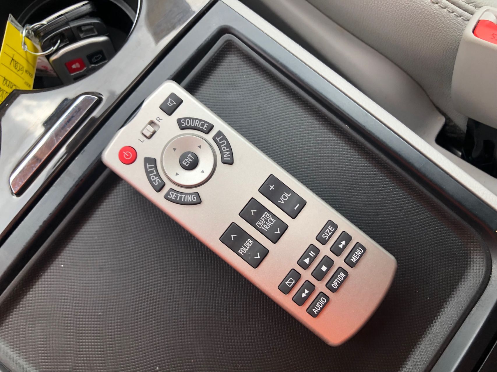 2018 Toyota Sienna XLE Limited Premium photo 28