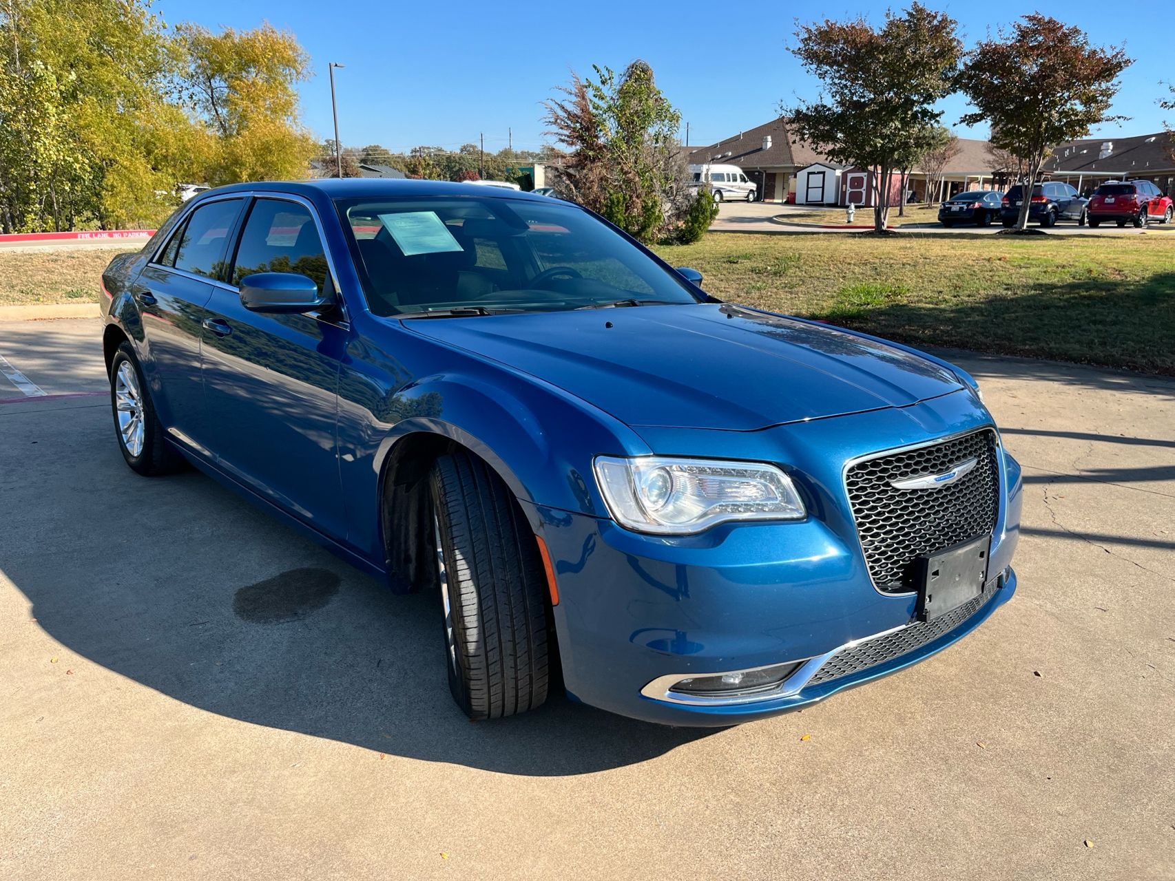 2021 Chrysler 300 Touring Limited photo 3