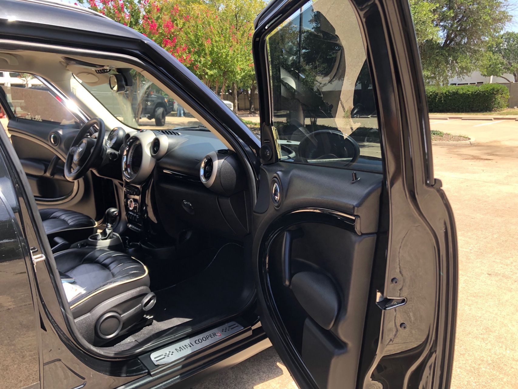 2012 Mini Cooper S ALL4 photo 10