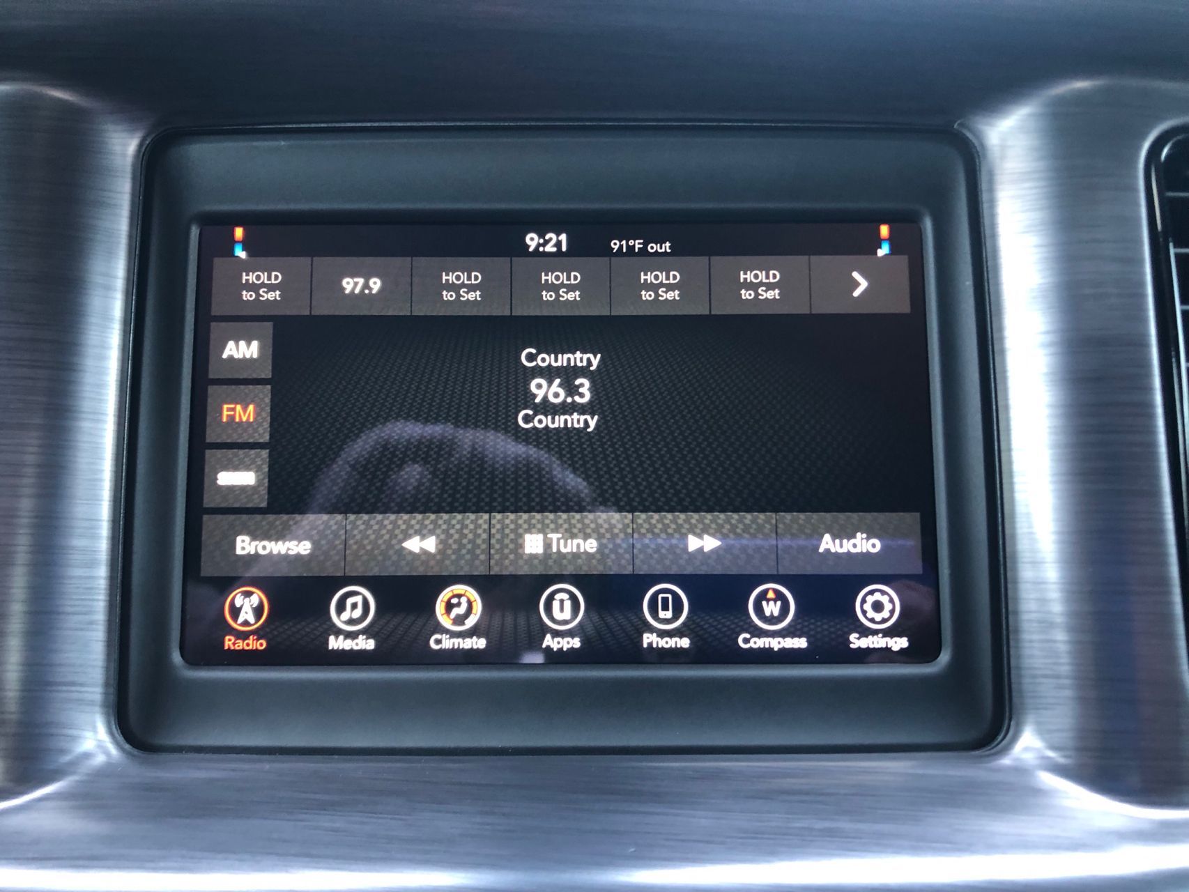 2018 Dodge Charger SXT photo 23