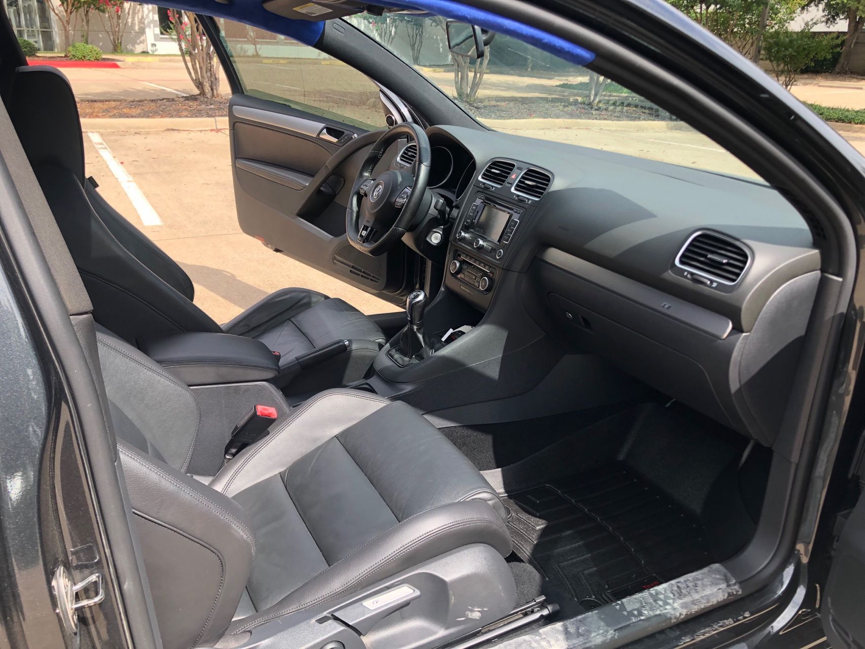 2024 Volkswagen Jetta SE photo 59