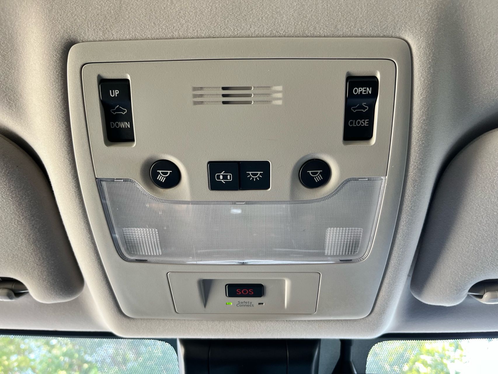 2019 Lexus IS 300 photo 28
