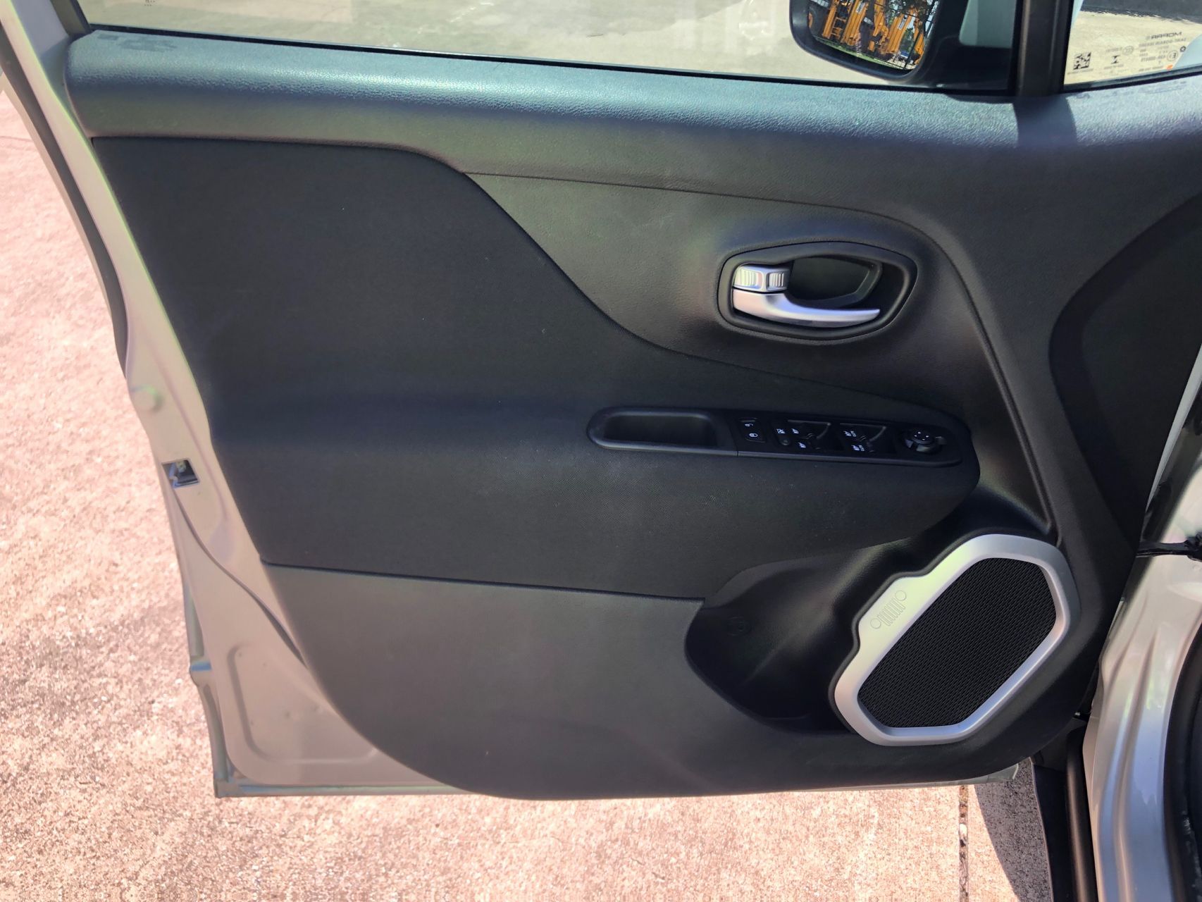 2021 Jeep Renegade Latitude photo 7