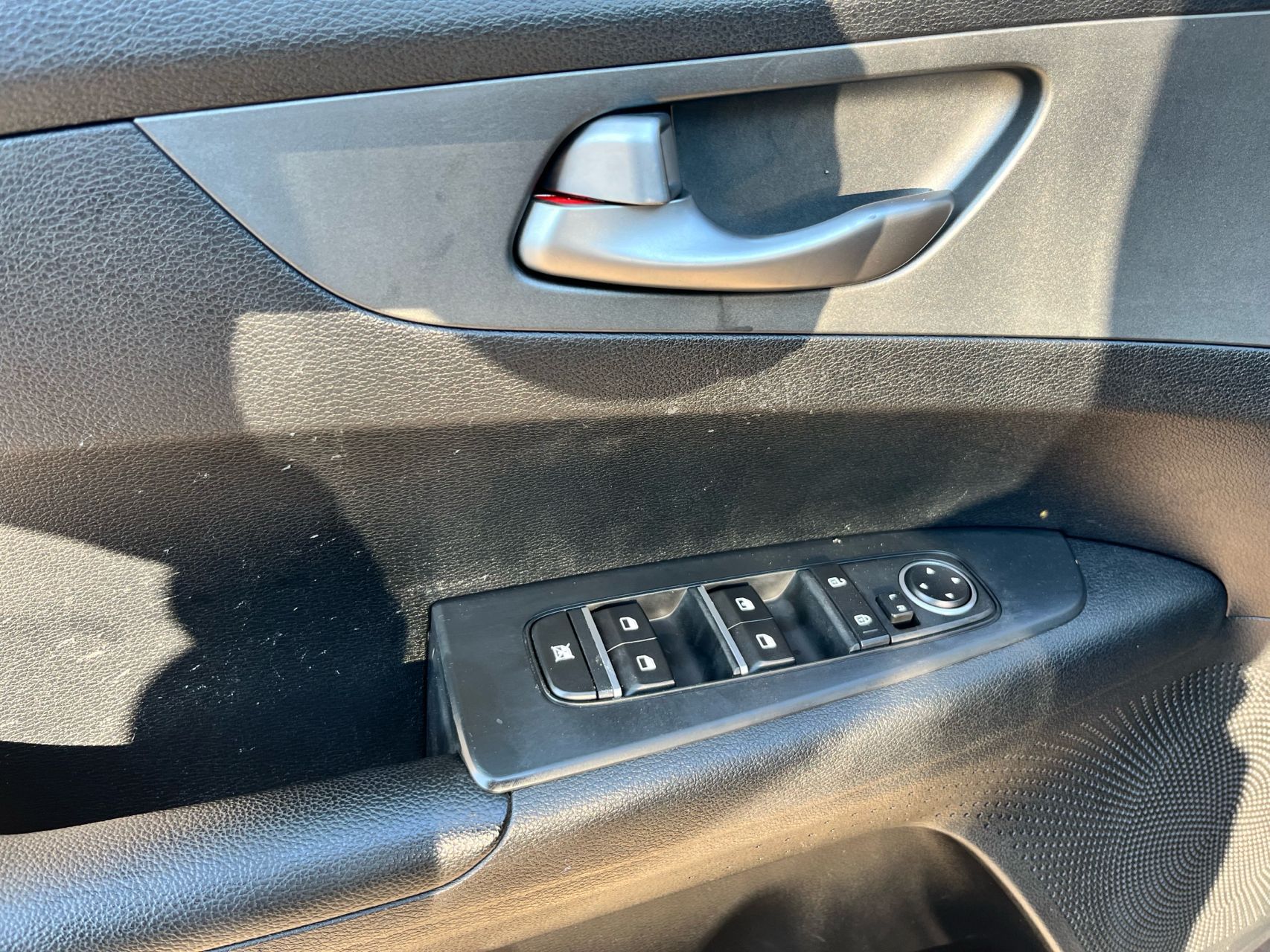 2019 Kia Forte FE LXS photo 11