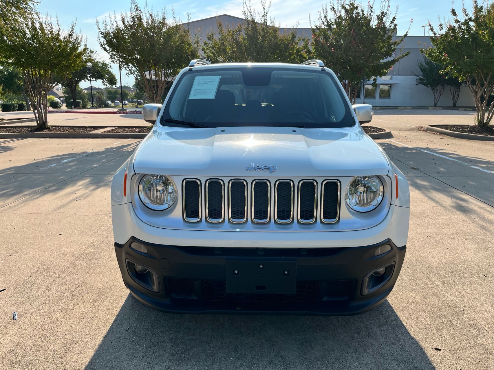 2018 Jeep Cherokee Latitude photo 48