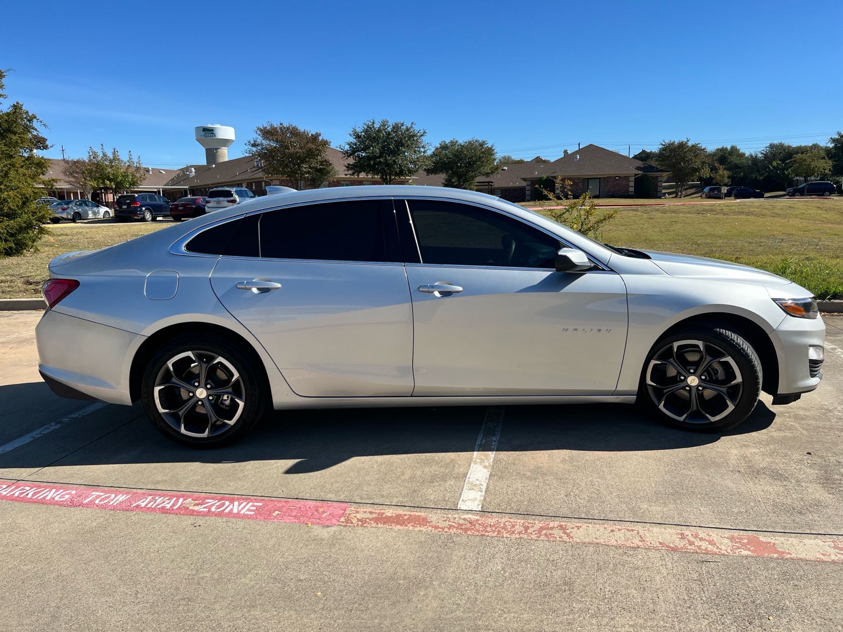 2022 Chevrolet Malibu 1LT photo 4