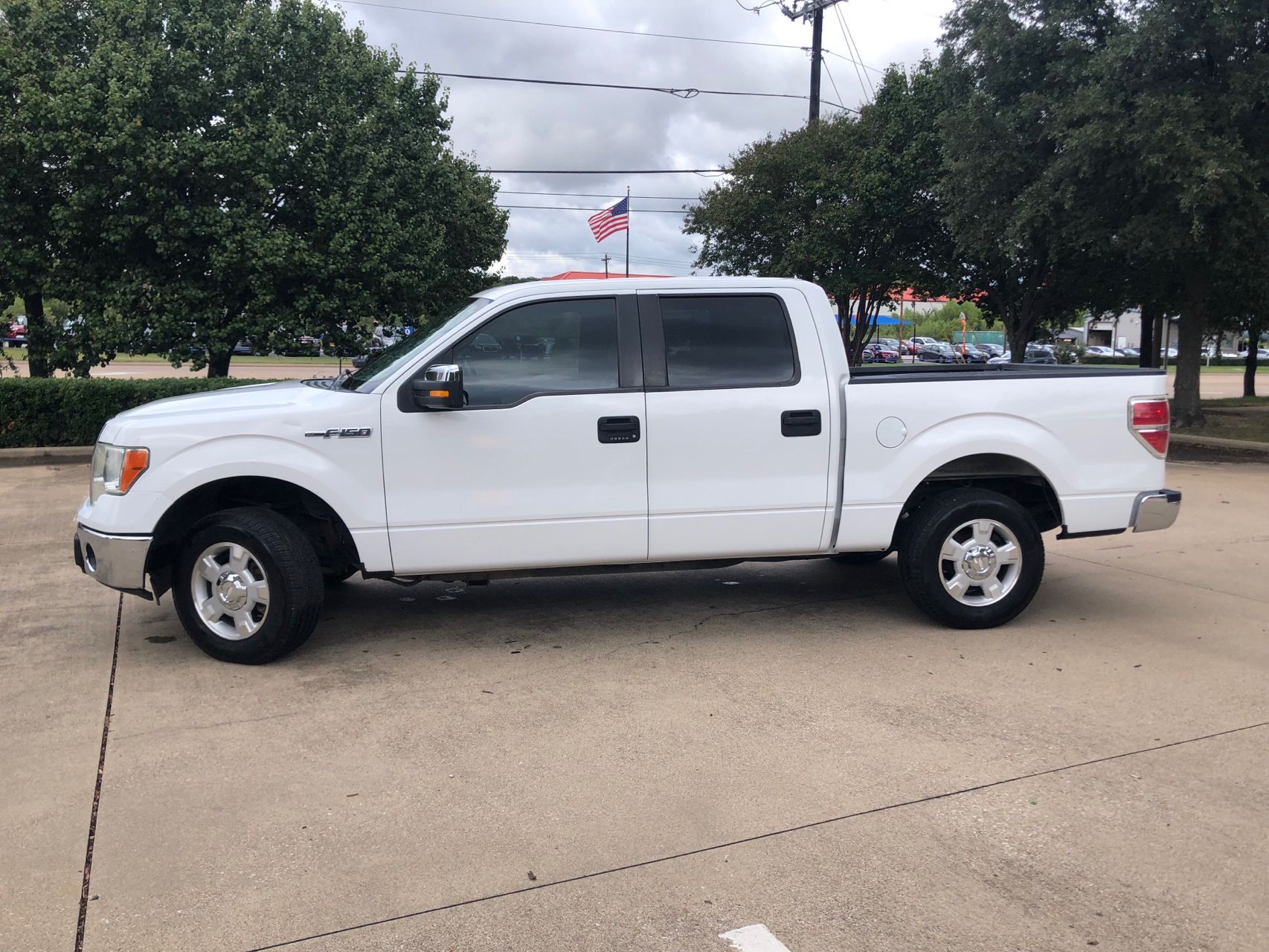 2013 Ford F-150 XL photo 2