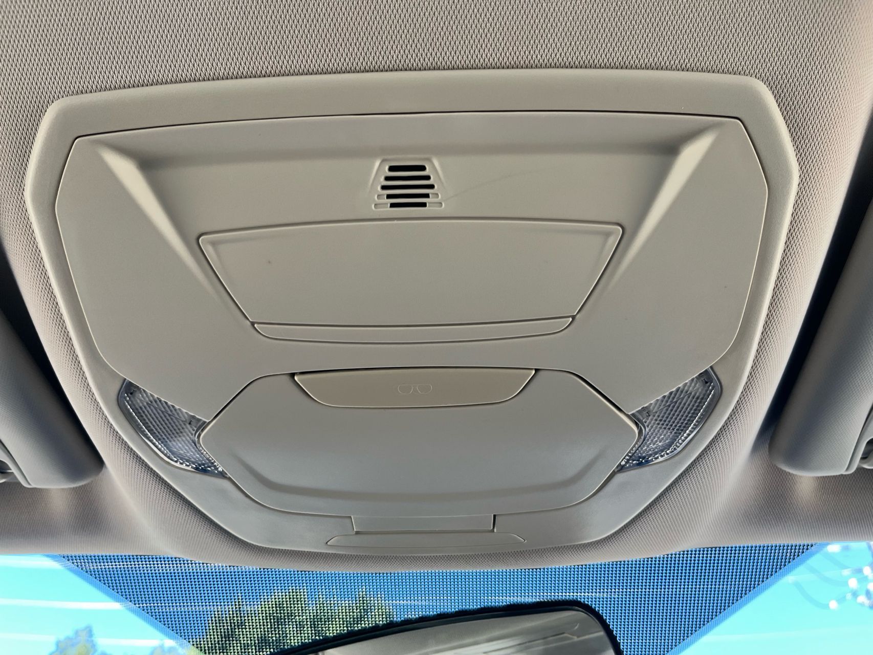 2017 Ford Escape S photo 27