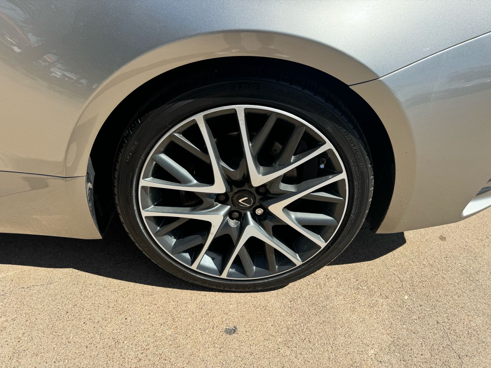 2019 Lexus IS 300 photo 43